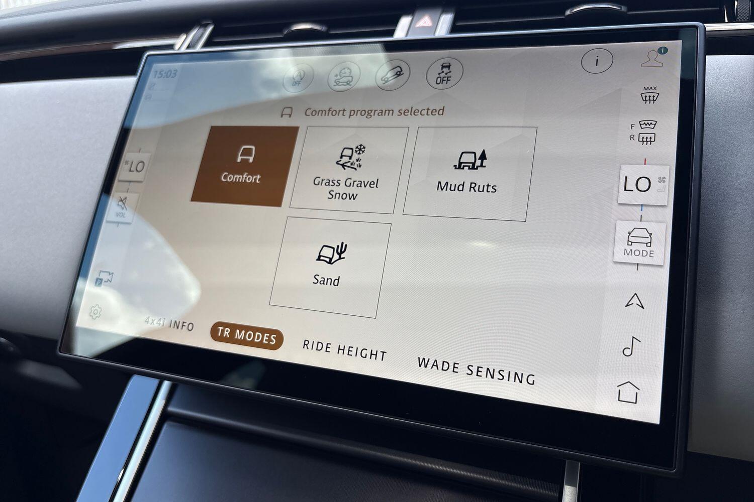 Land Rover Range Rover Velar view 47