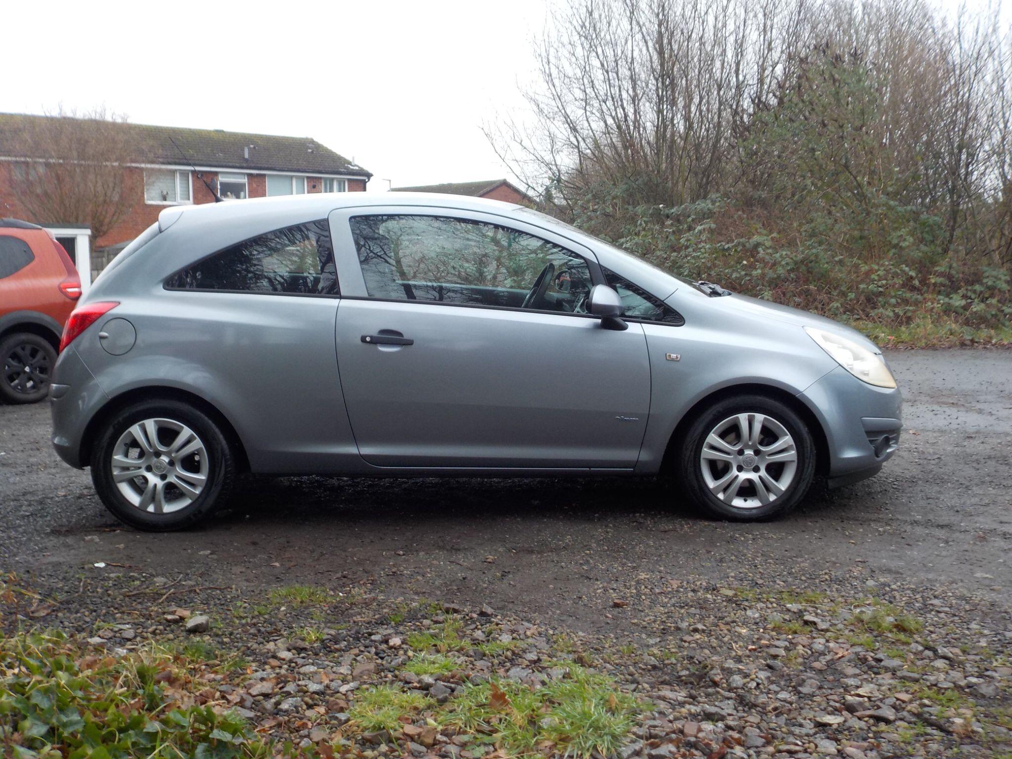 Vauxhall Corsa 1.2i 16v Breeze 3dr