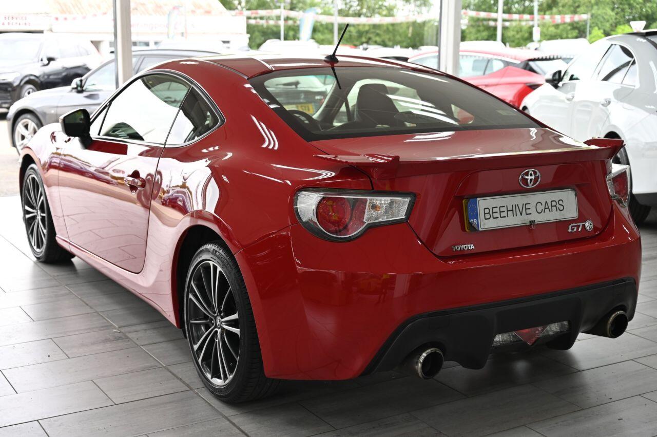 Toyota GT86 view 10