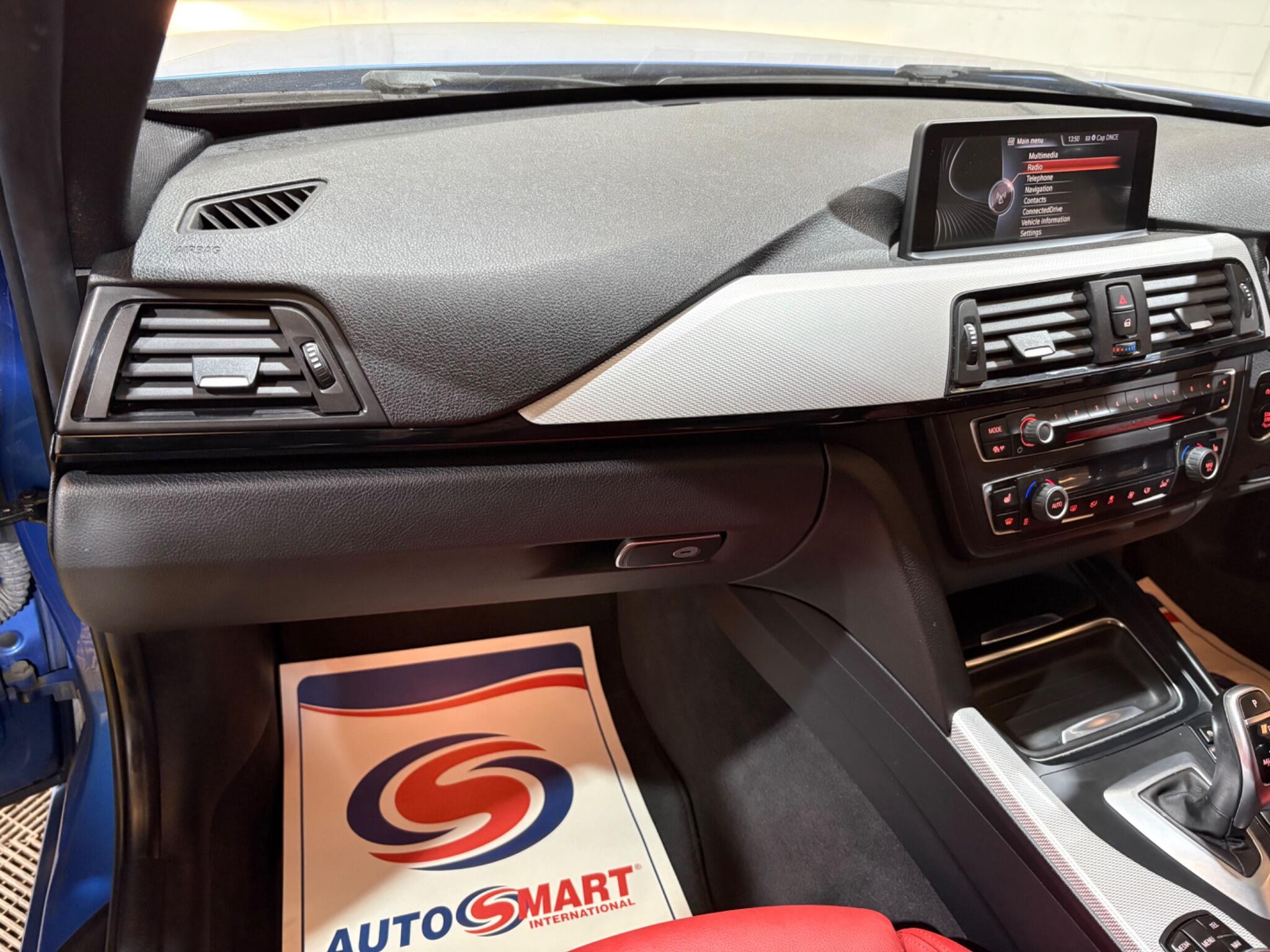 BMW 3 Series view 64