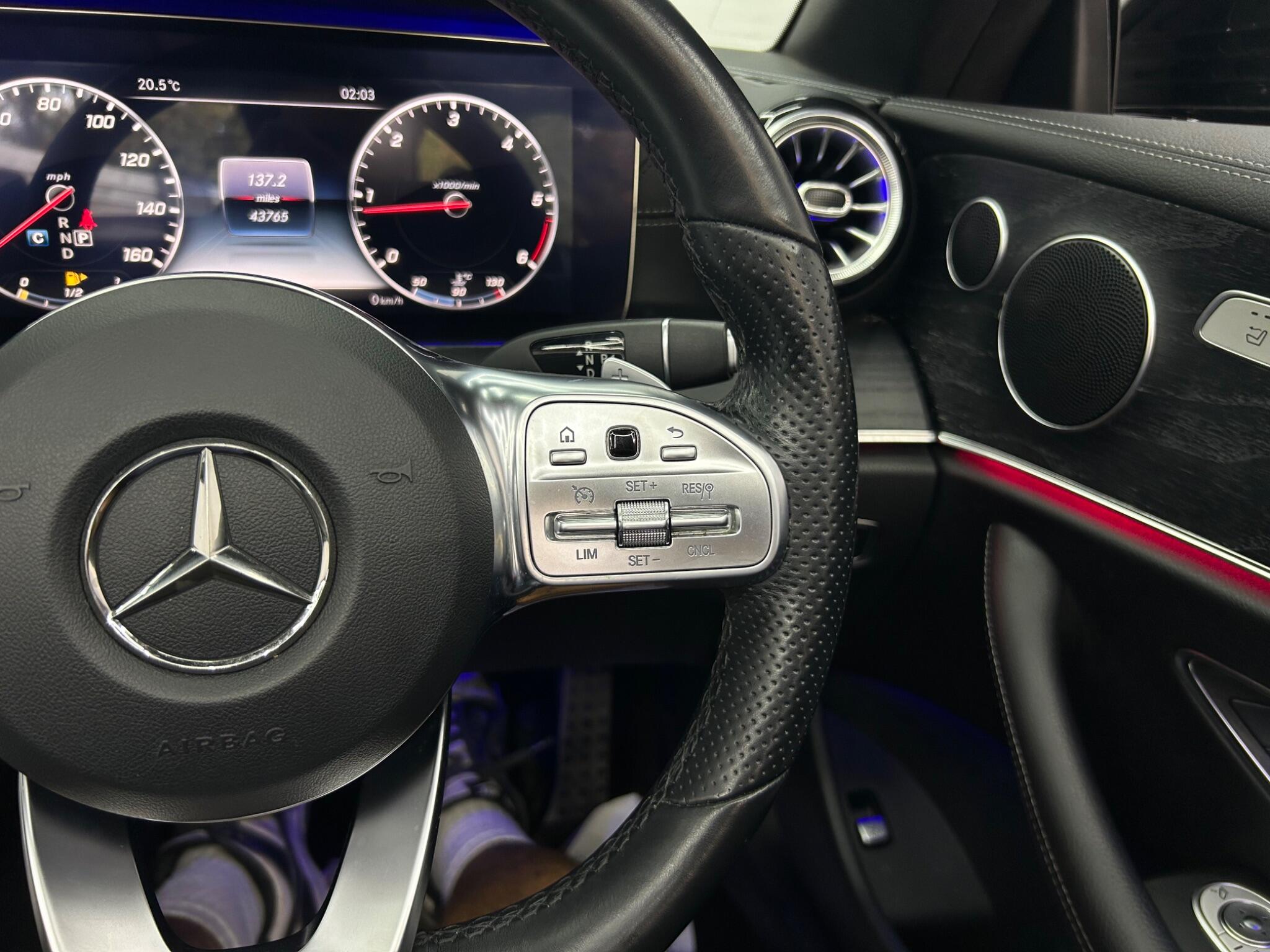 Mercedes-Benz E Class view 43