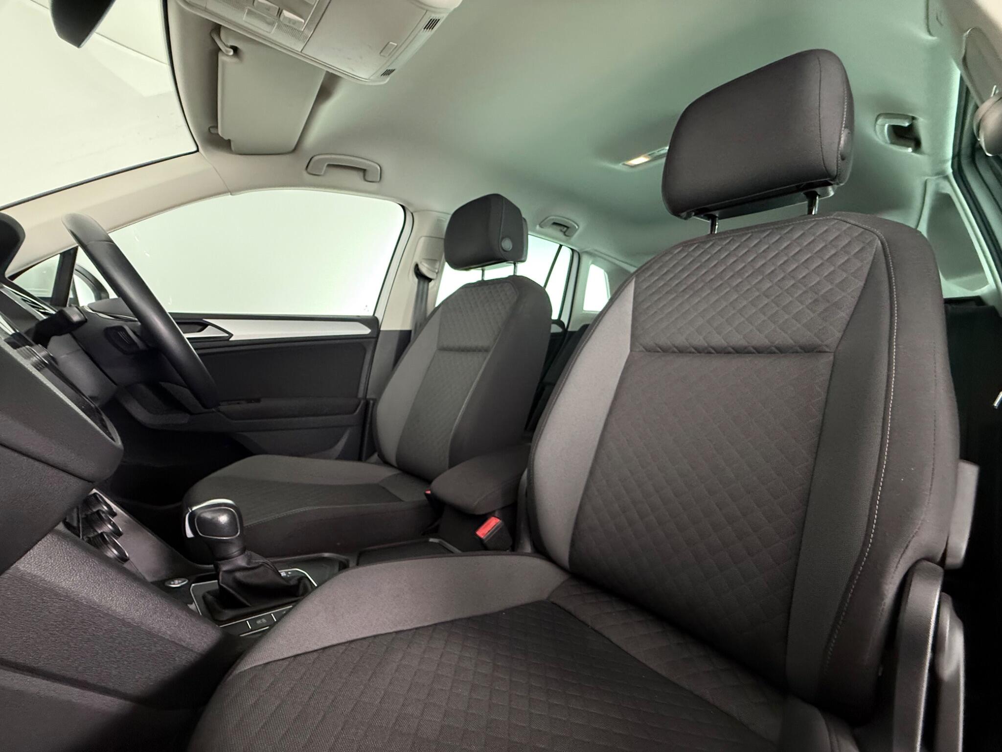 Volkswagen Tiguan view 30