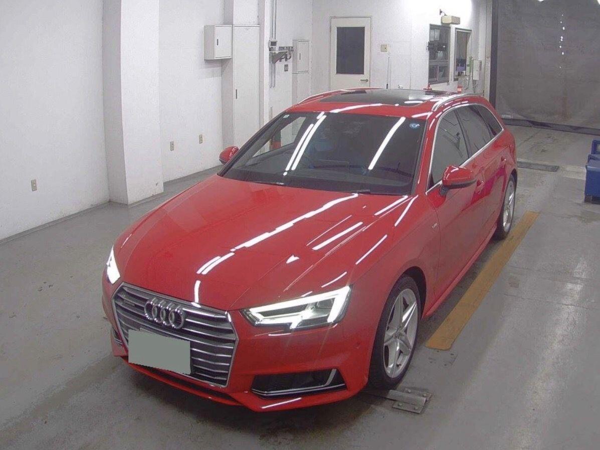 Audi A4 view 2