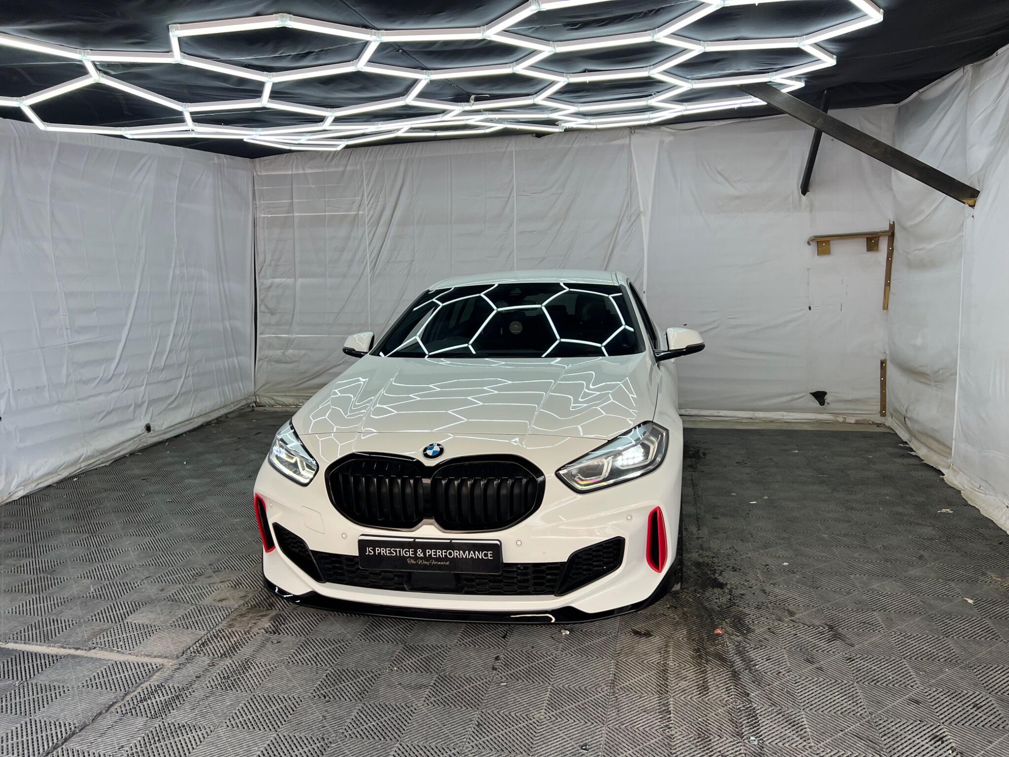 BMW 1 Series view 7