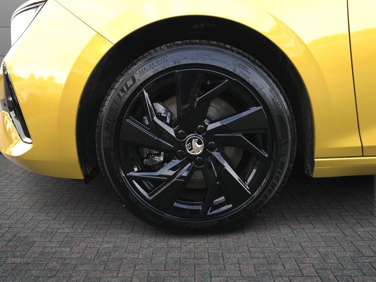 Vauxhall Astra view 12