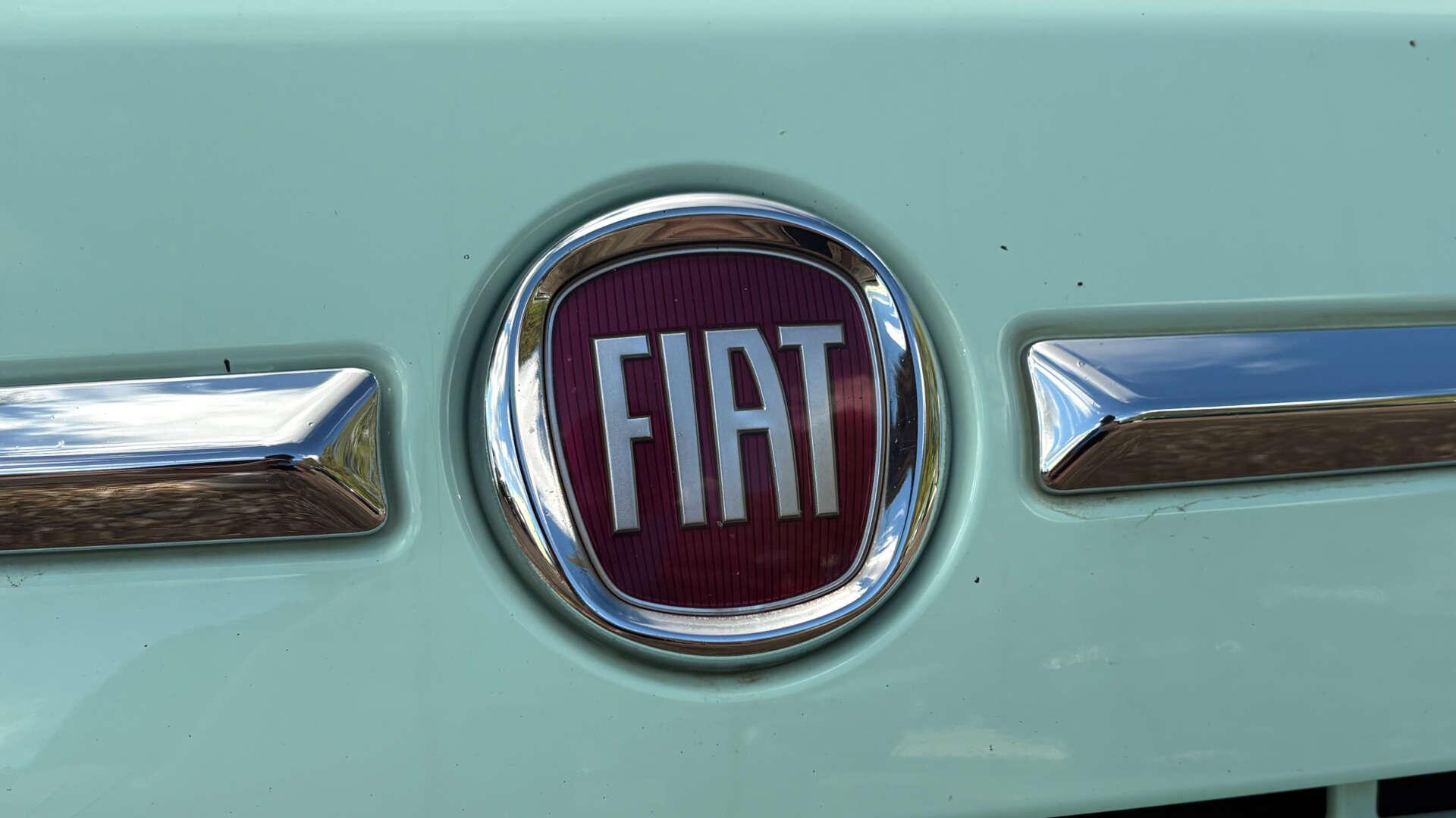 Fiat 500C view 33