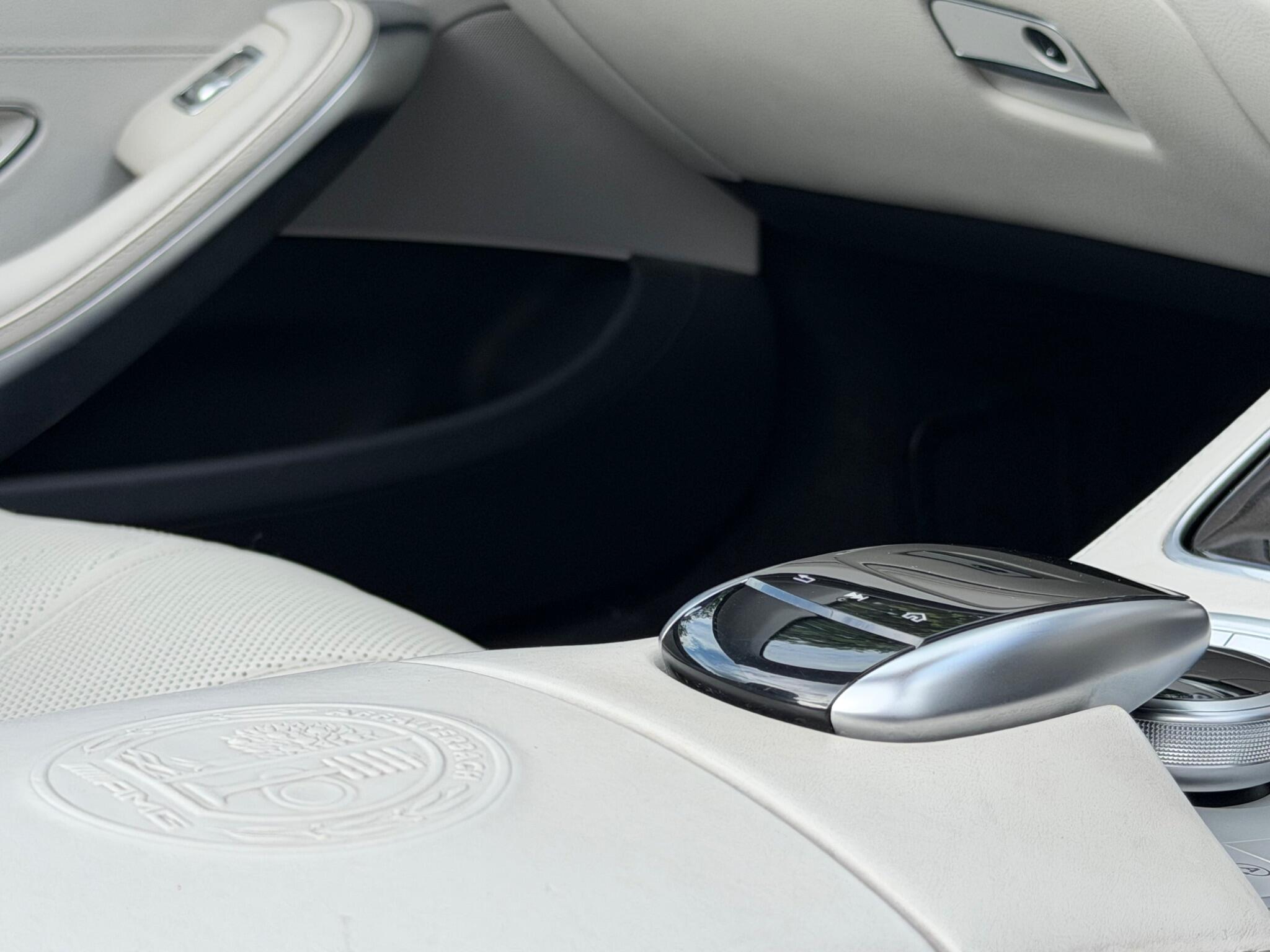 Mercedes-Benz S Class view 20