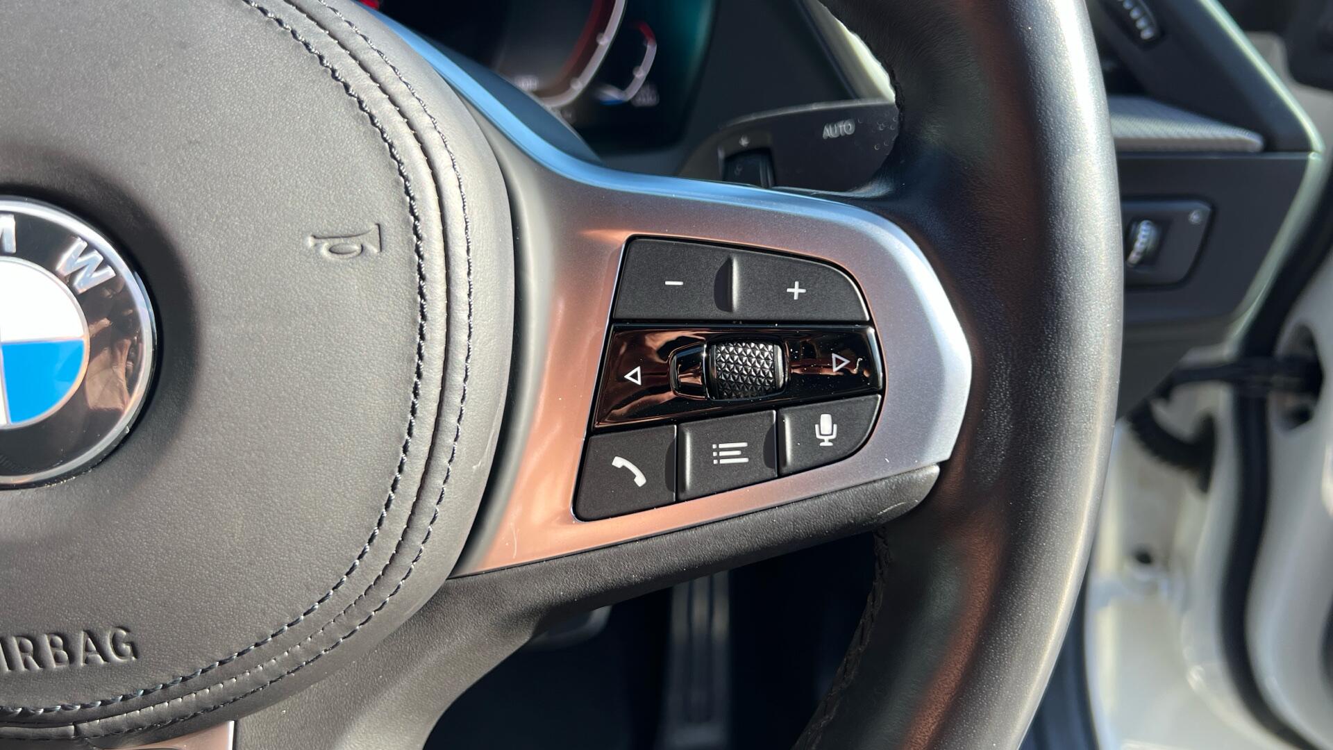 BMW 2 Series view 18