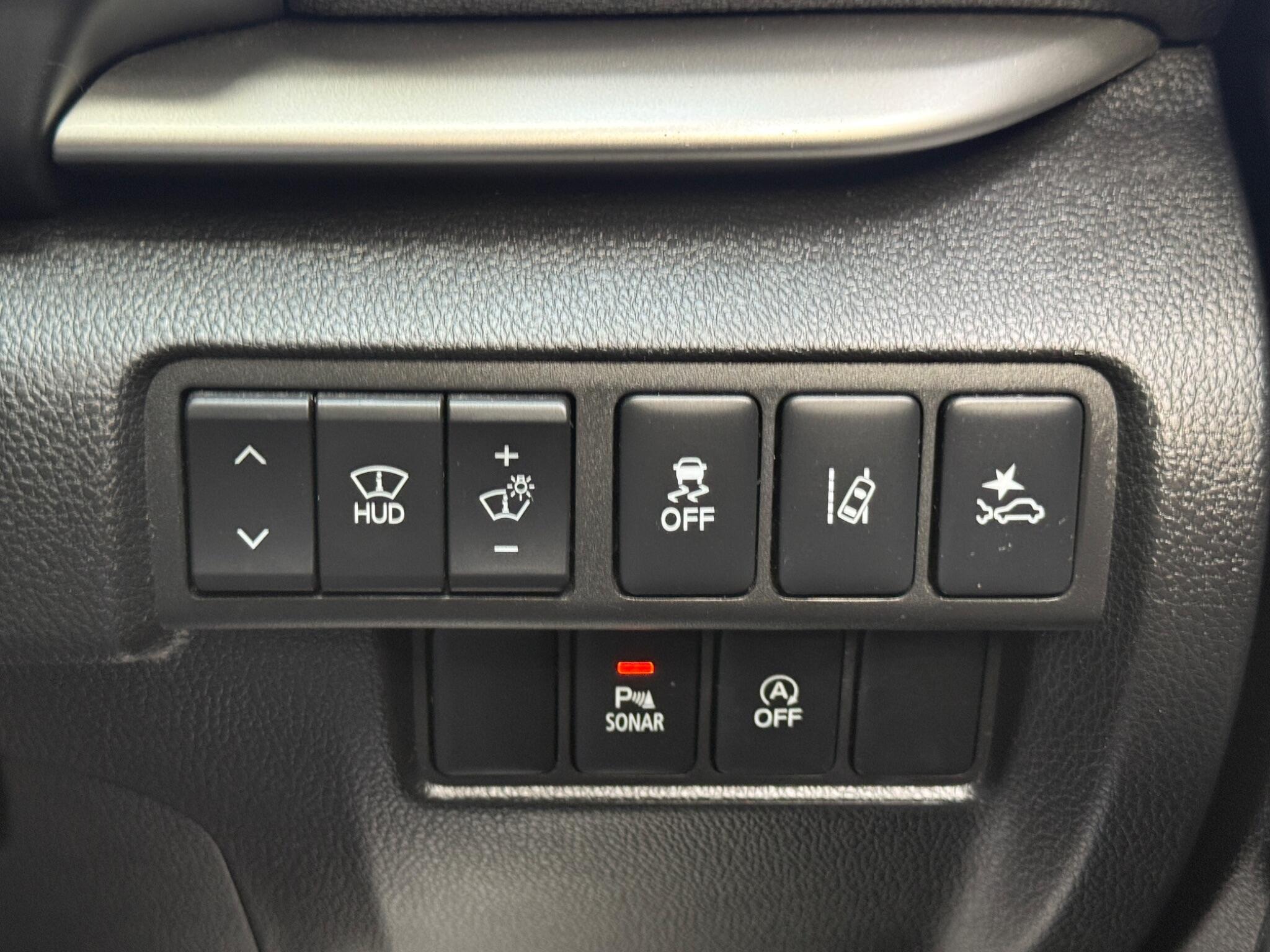 Mitsubishi Eclipse Cross - Image 59