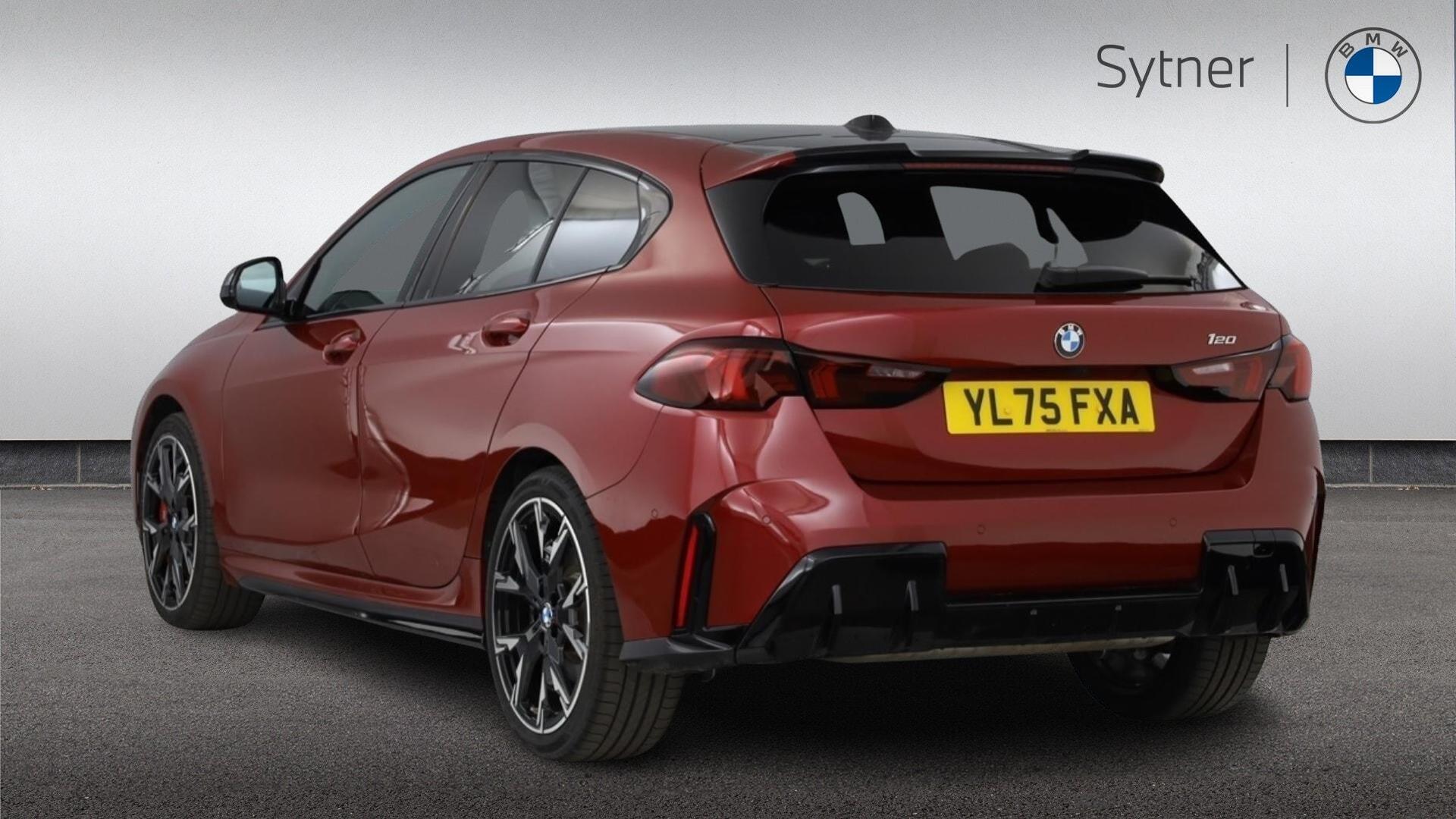 BMW 1 Series view 2