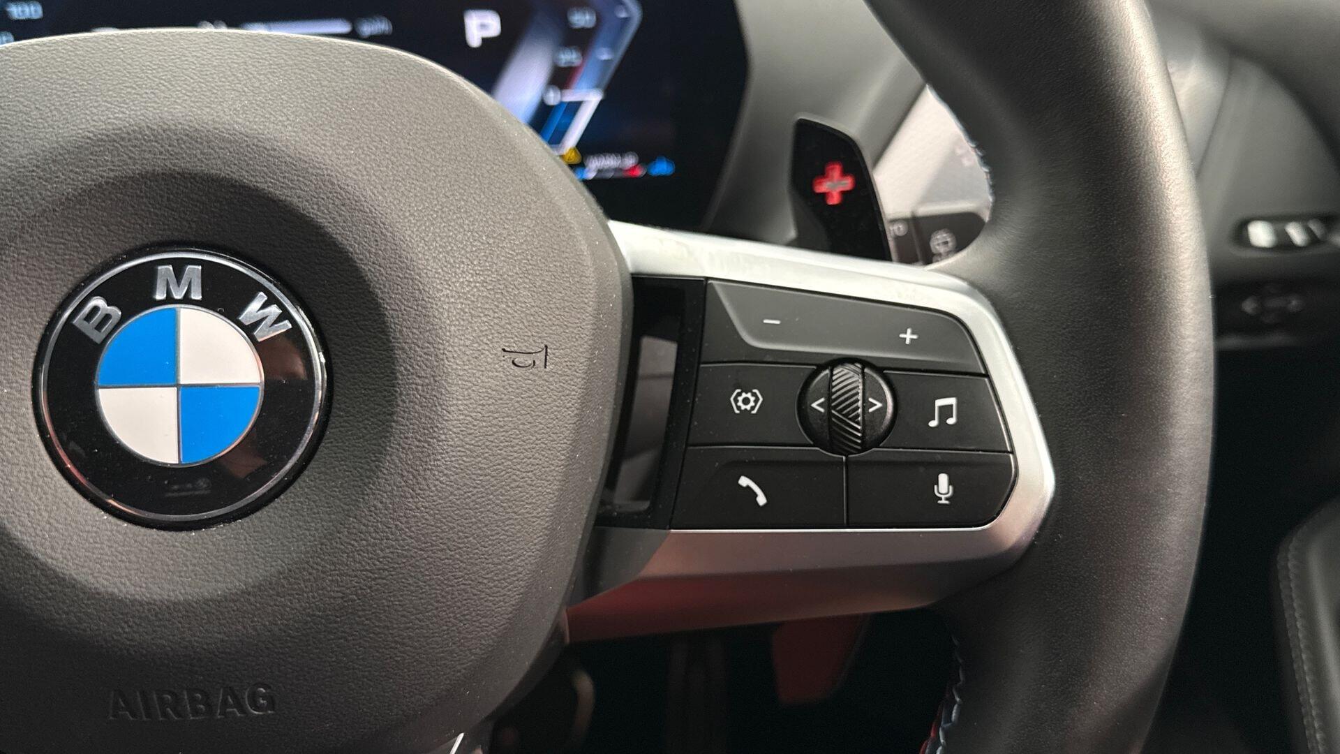 BMW 1 Series view 18