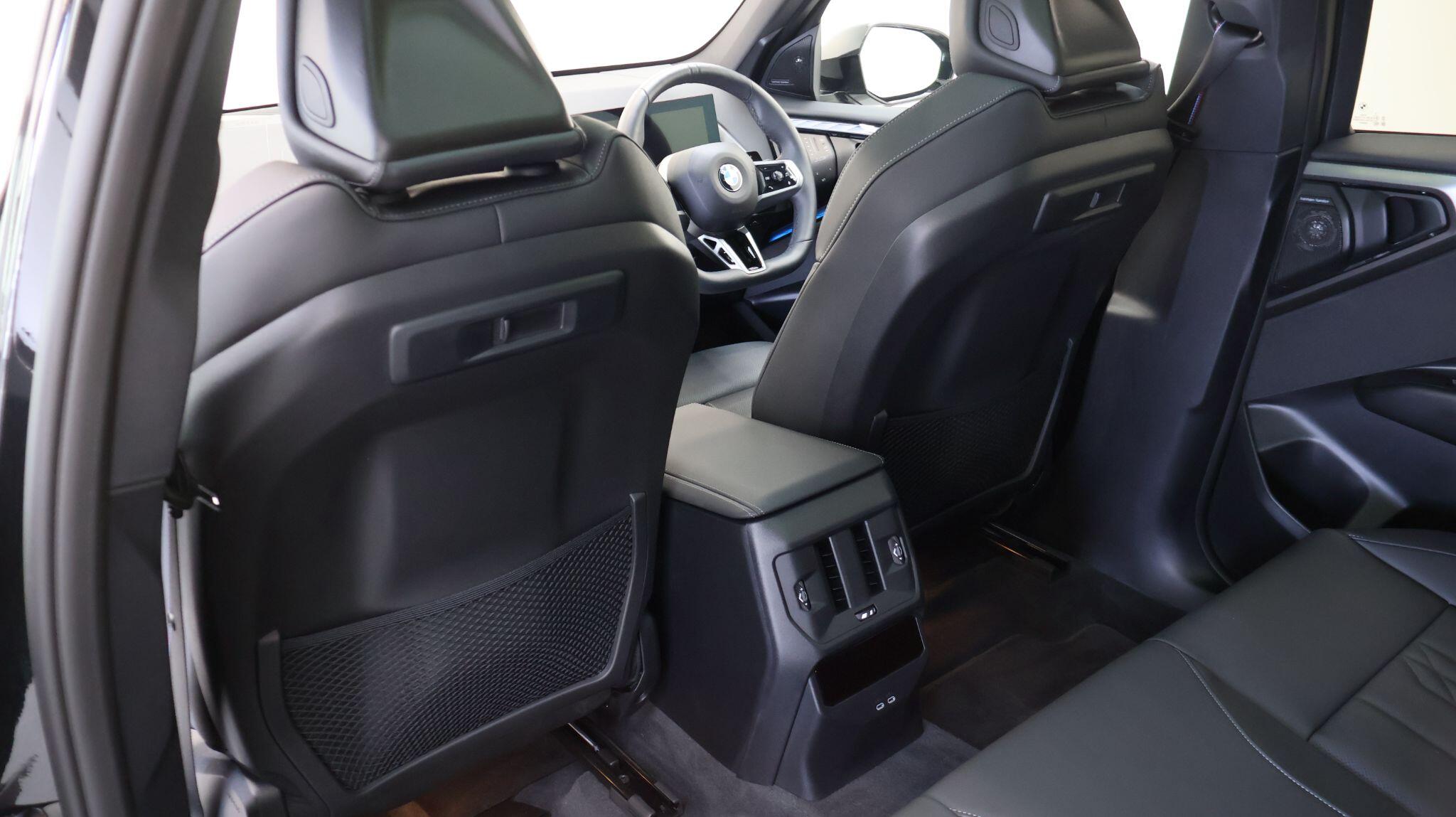 BMW X3 view 47