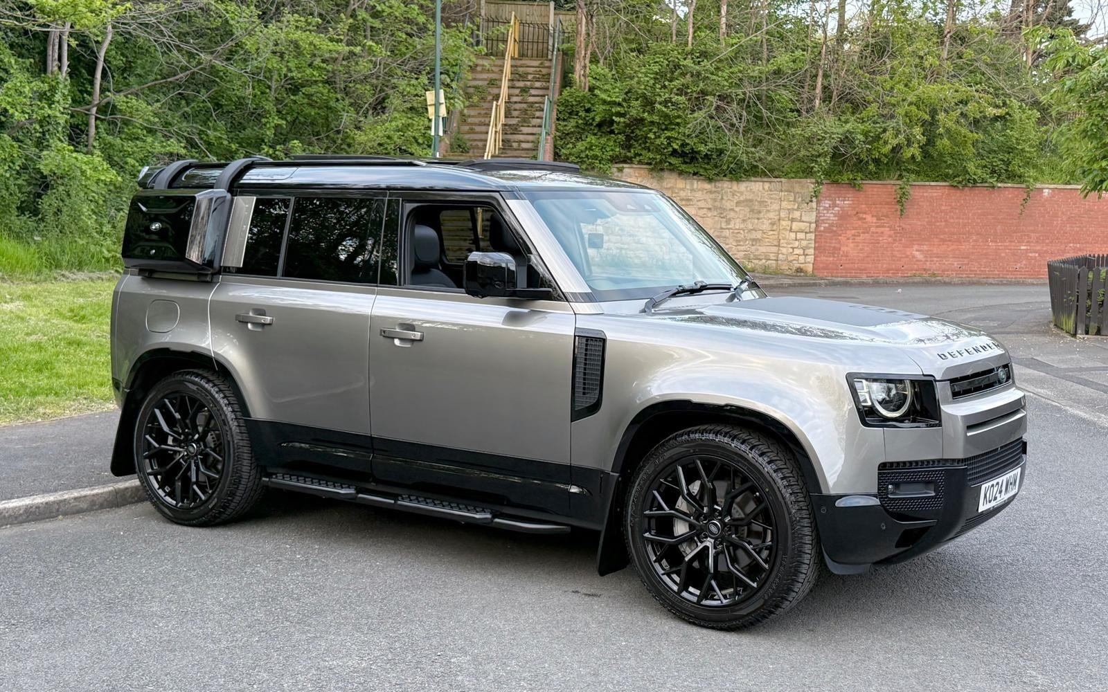 Land Rover Defender view 87