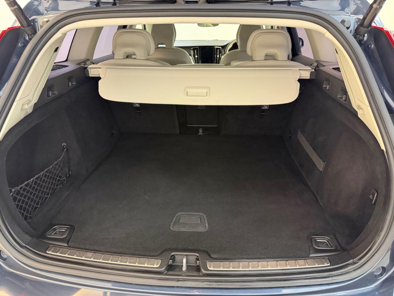 Volvo V60 view 29