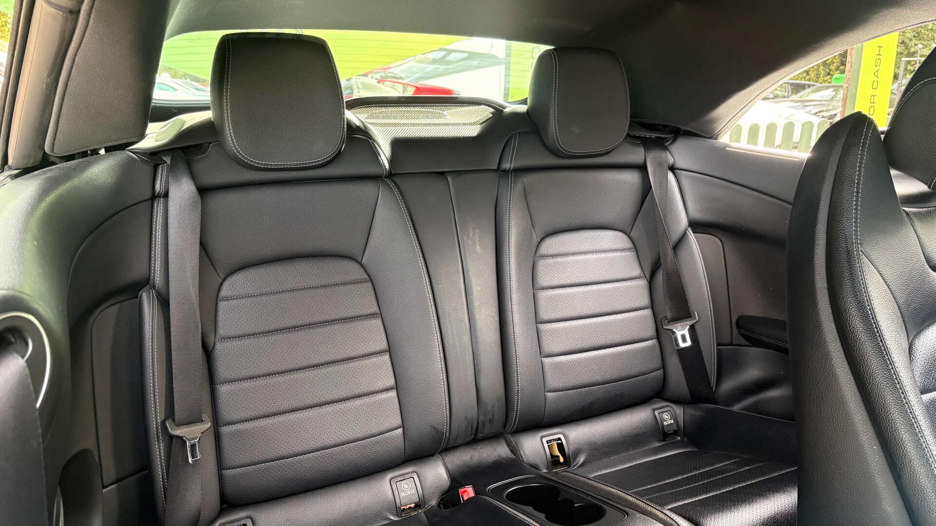 Mercedes-Benz C-Class view 9