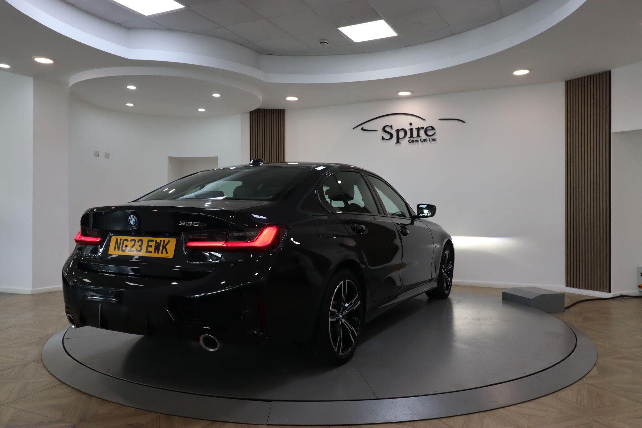 BMW 3 Series view 48