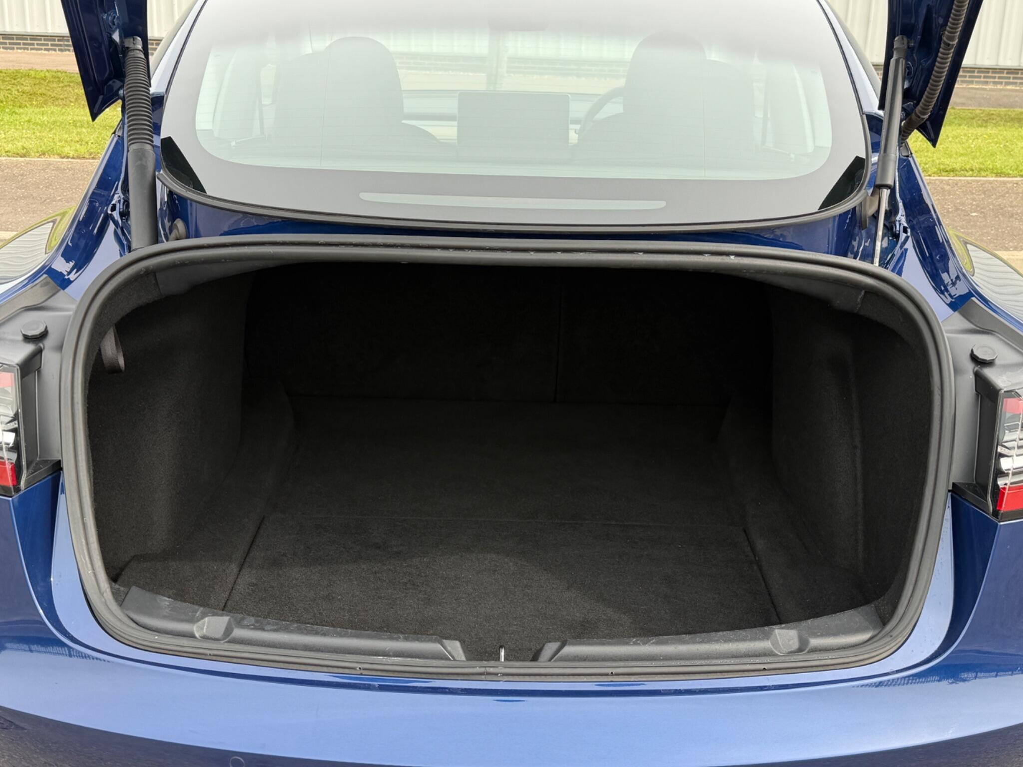Tesla Model 3 view 41