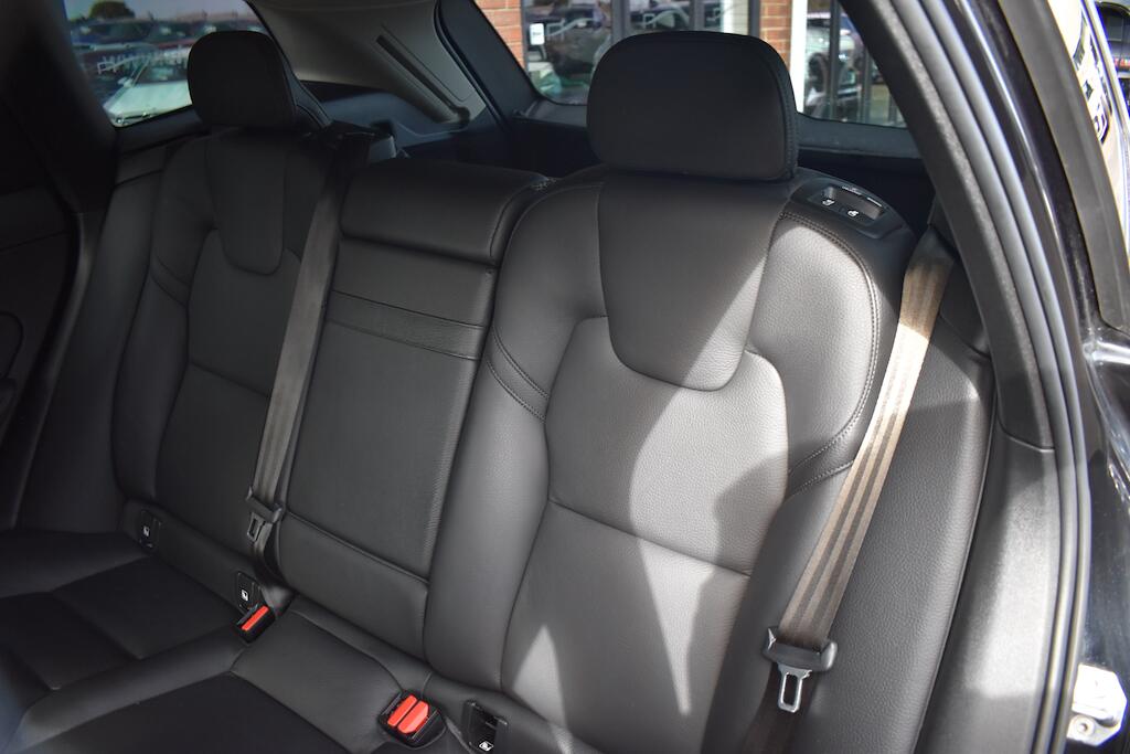 Volvo XC60 view 37