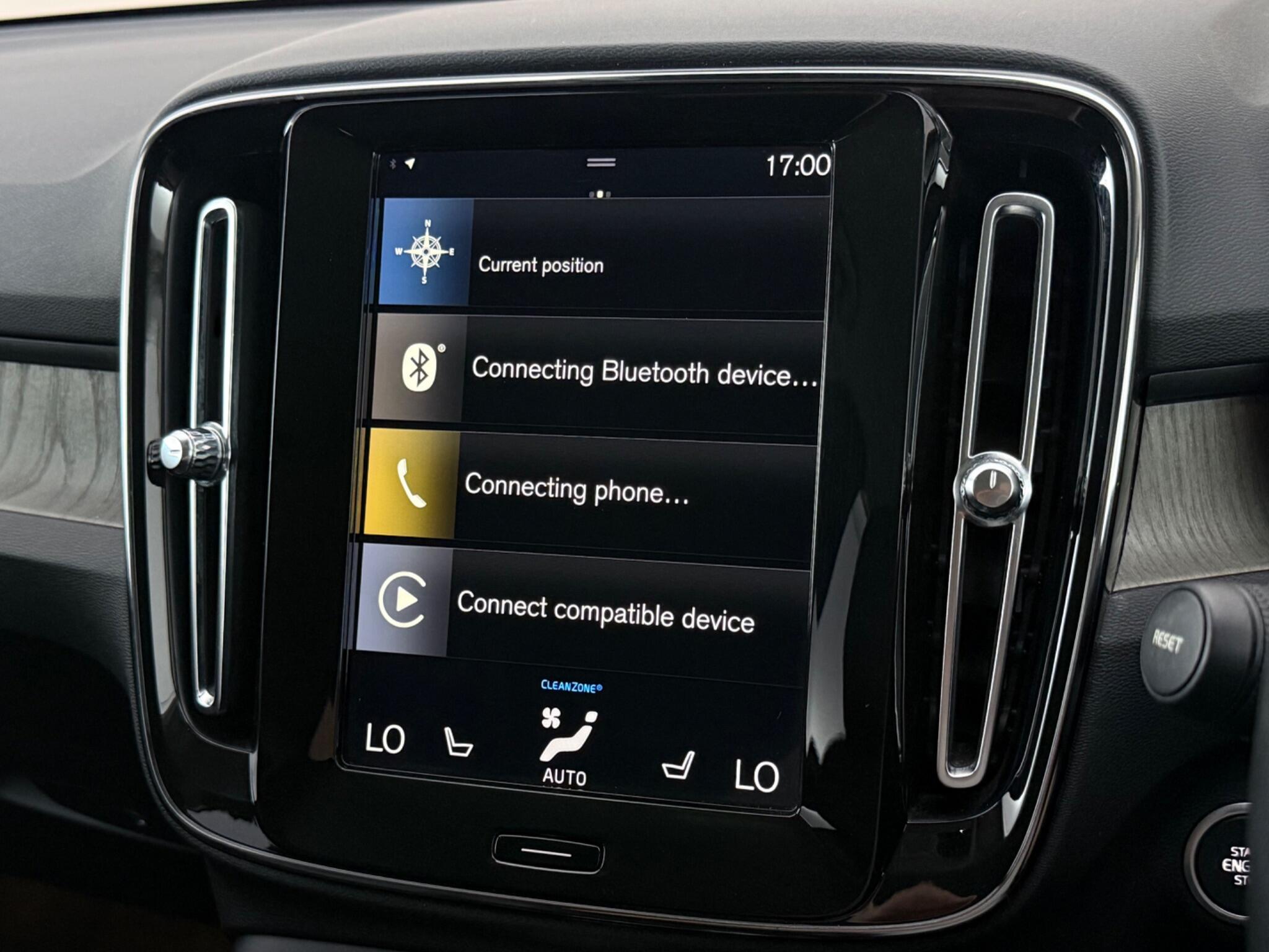 Volvo XC40 view 20