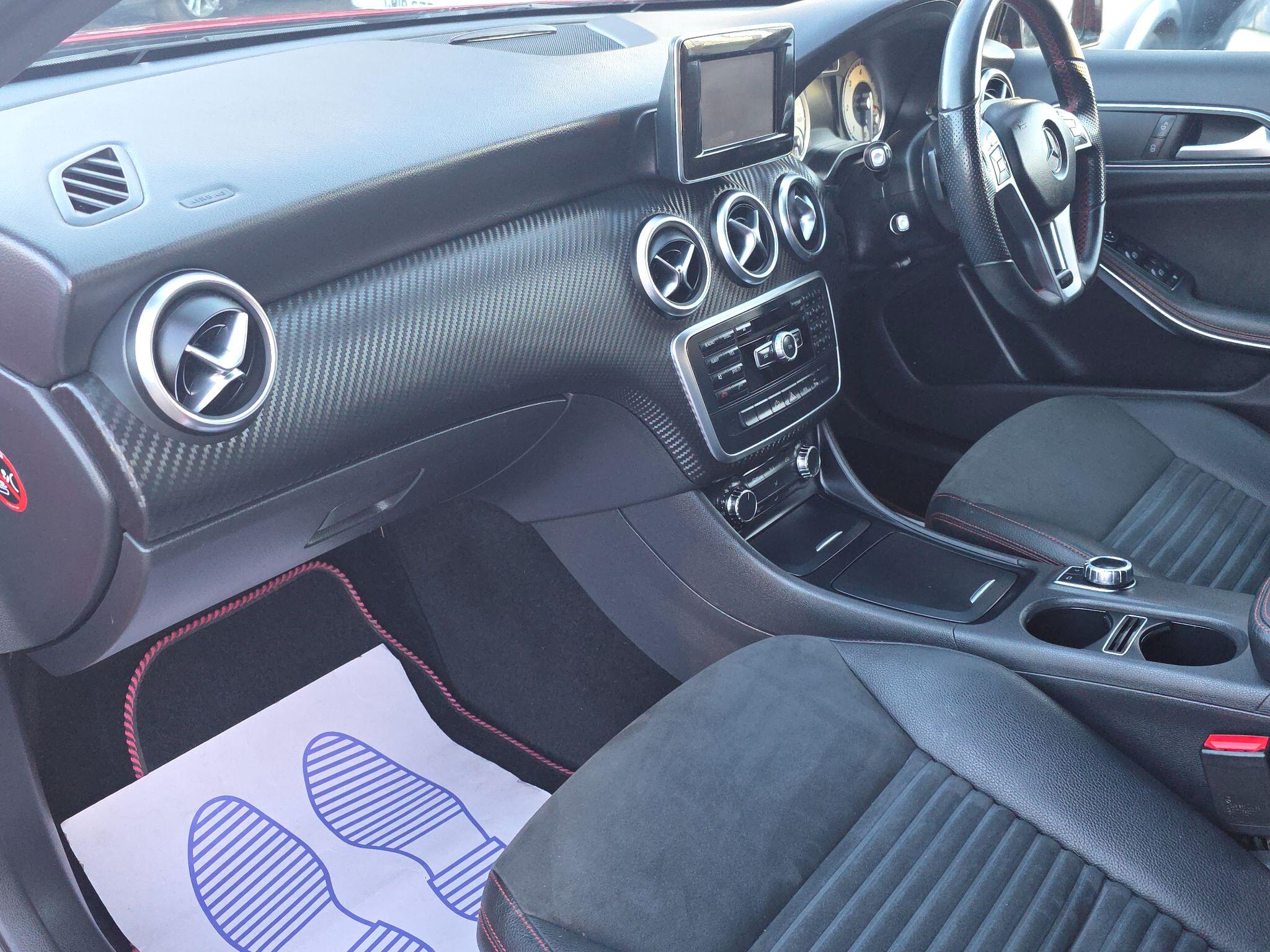 2015 Mercedes-Benz A Class image 21