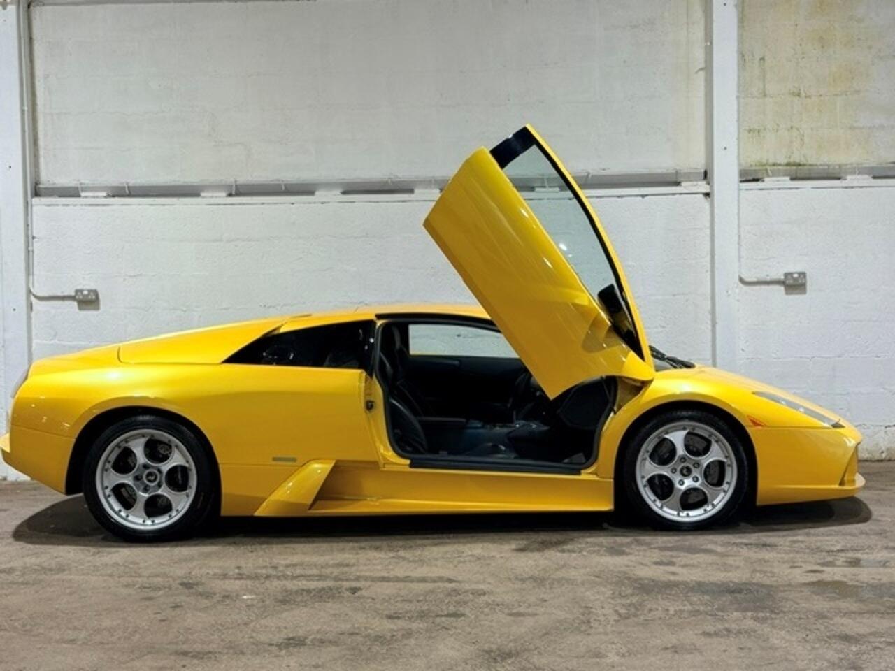 Lamborghini Murcielago view 50