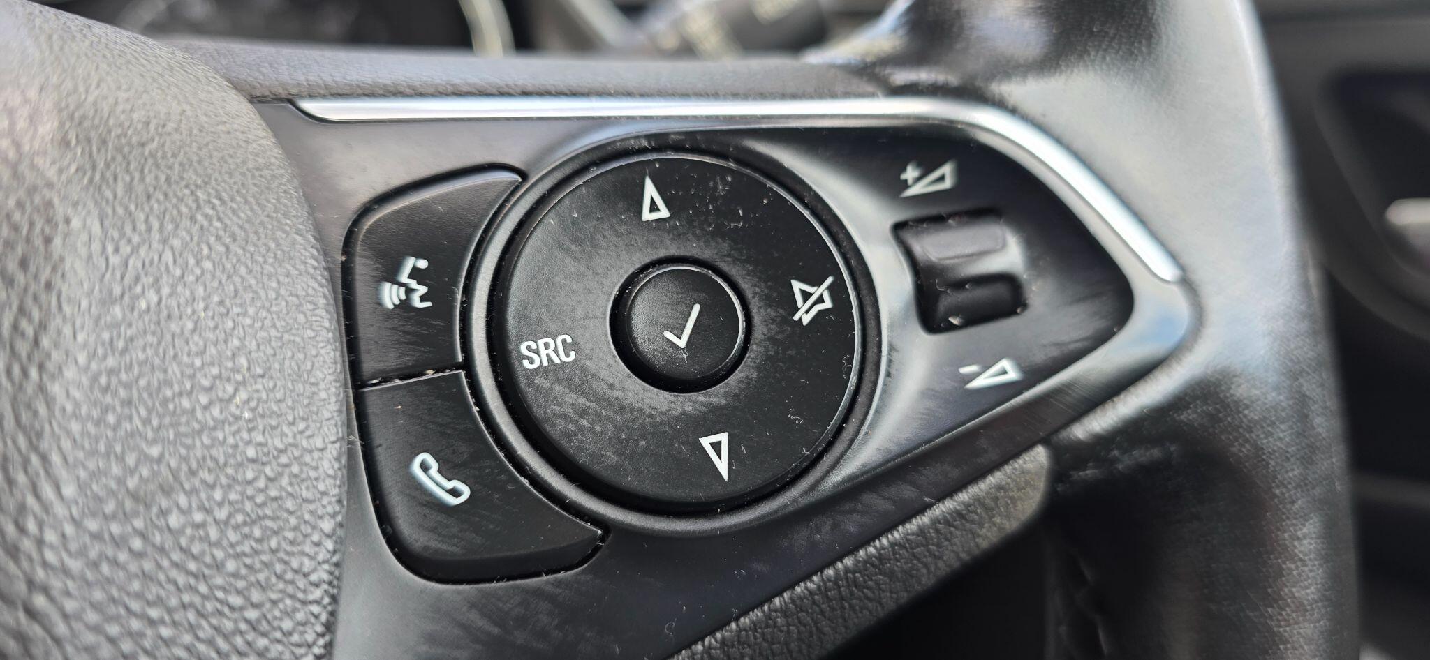 Vauxhall Grandland X view 45