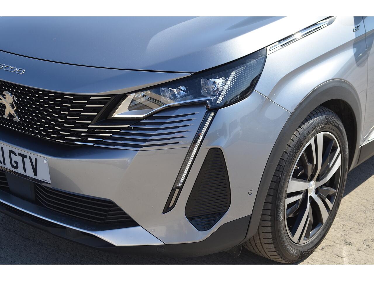 Peugeot 5008 view 24