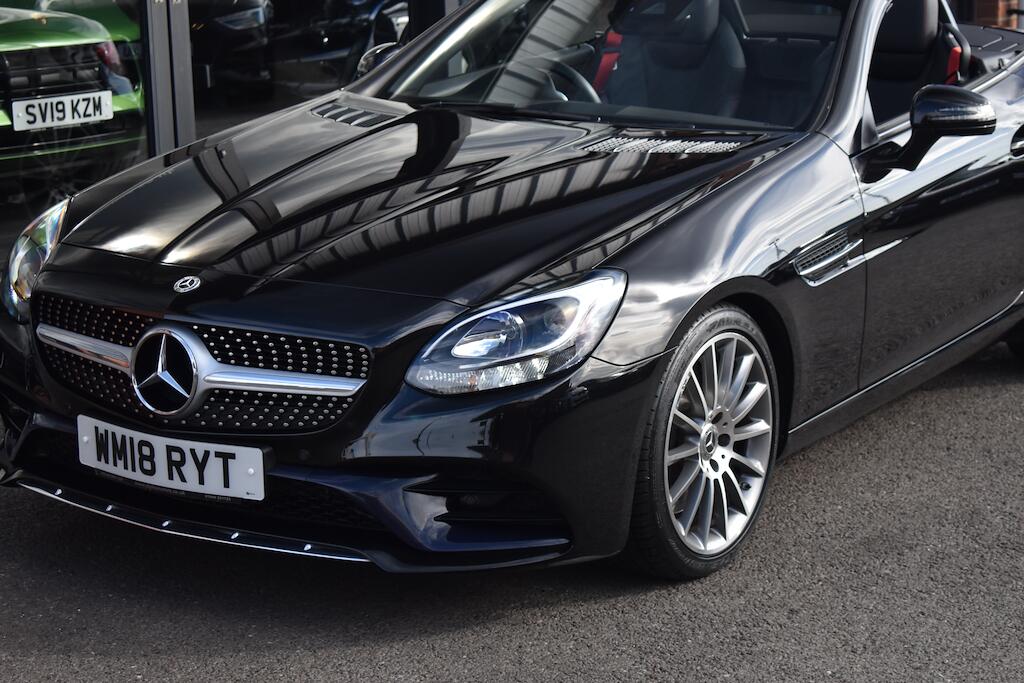 Mercedes-Benz SLC view 22