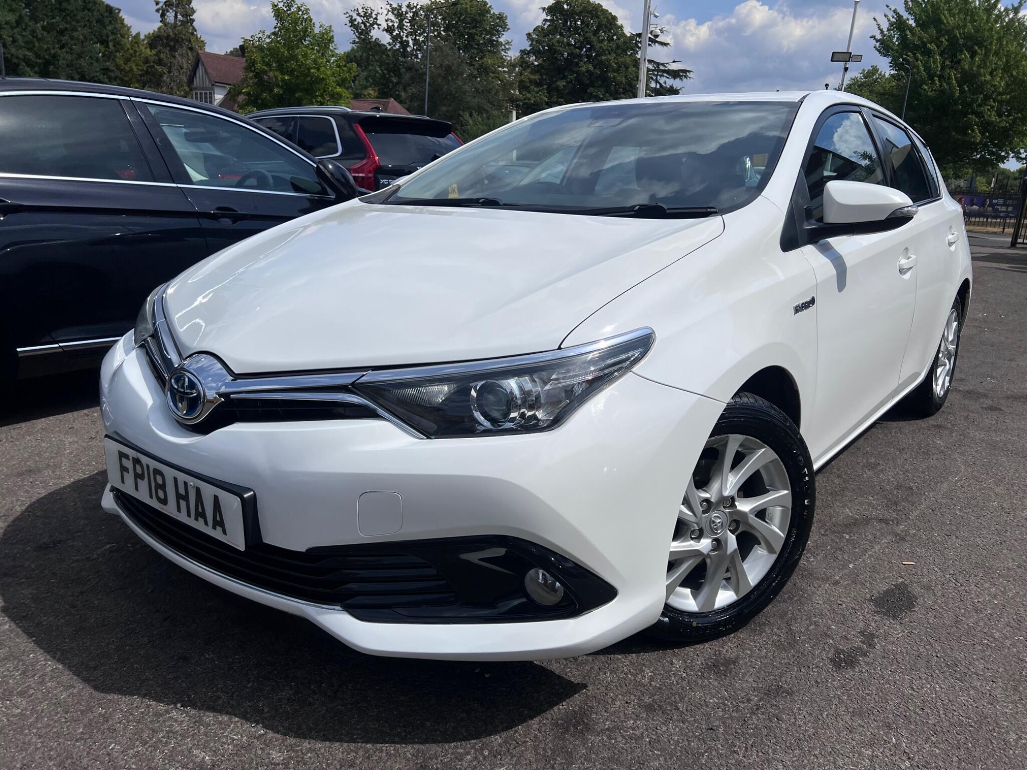 Toyota Auris view 8