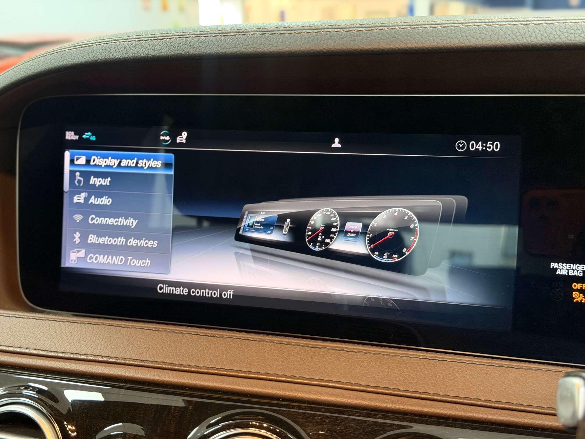 Mercedes-Benz S-Class view 42