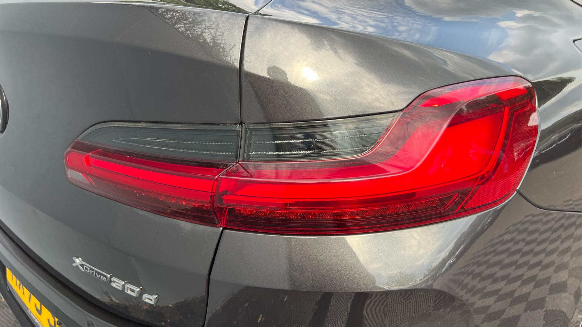 BMW X4 view 22