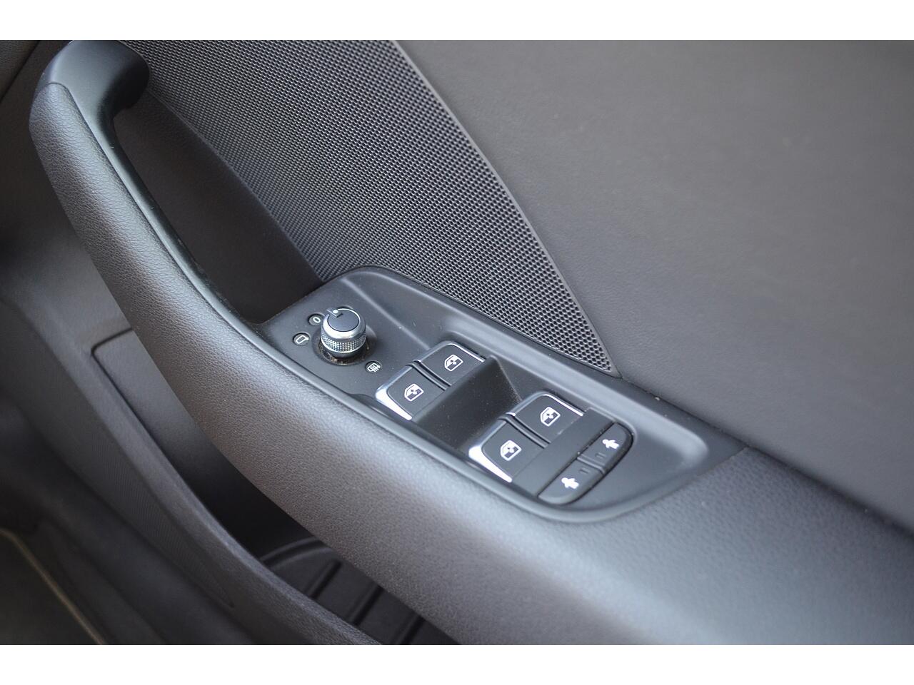 Audi A3 view 32
