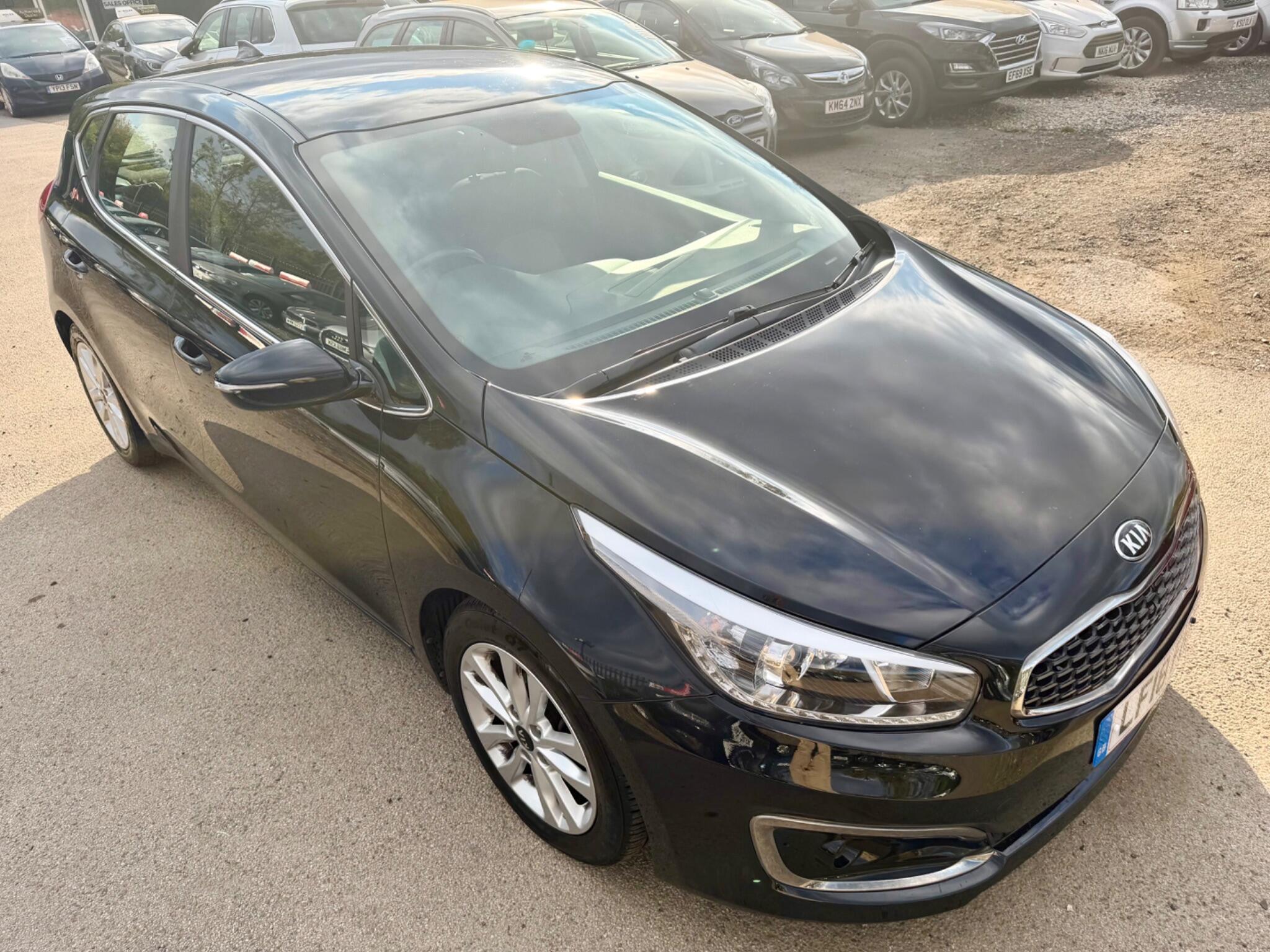 Kia Ceed view 6