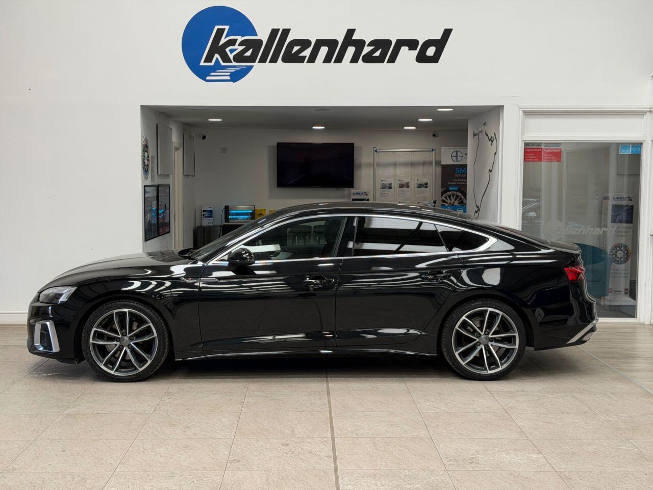Audi A5 view 5