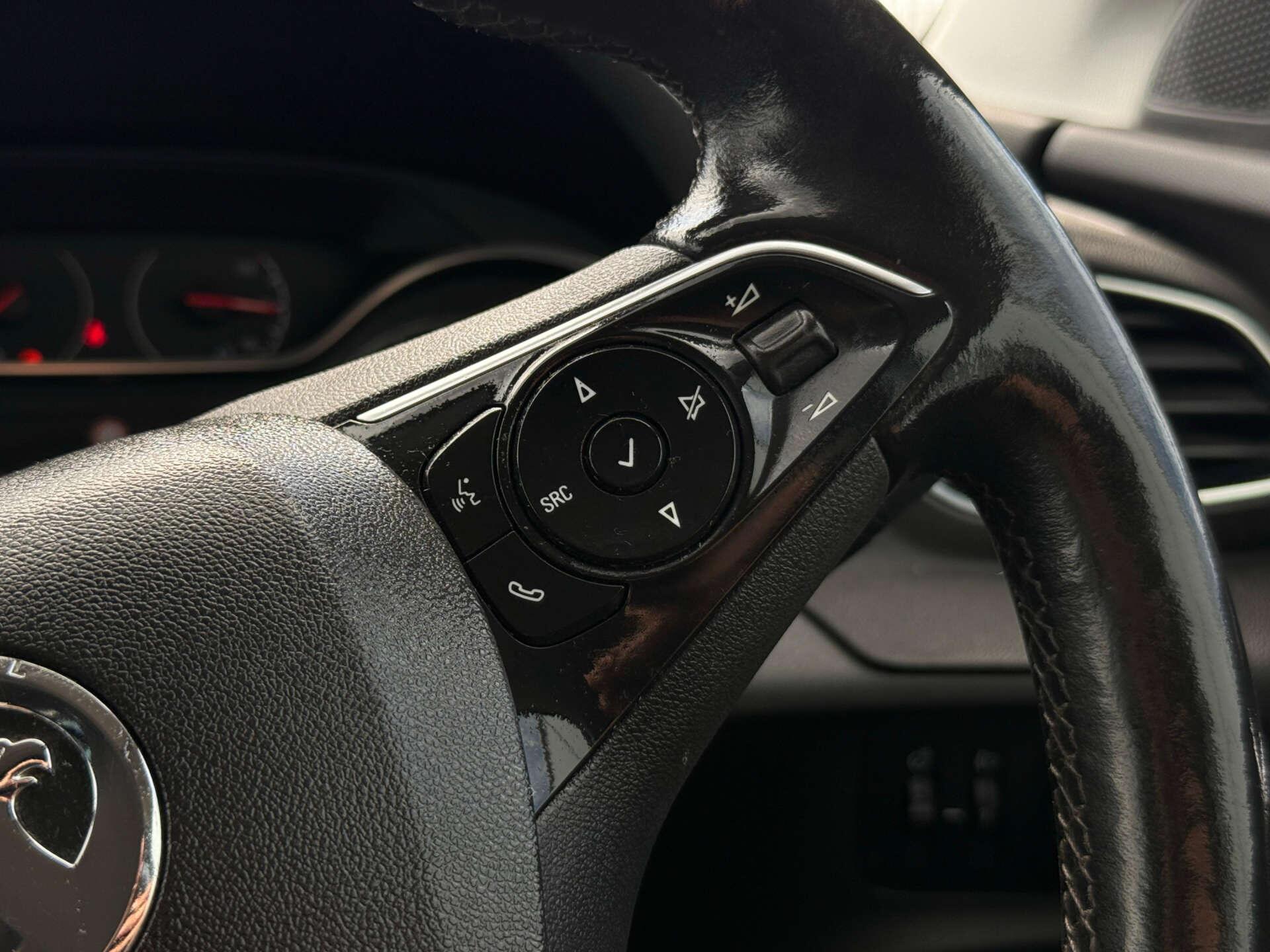 Vauxhall Grandland X view 55