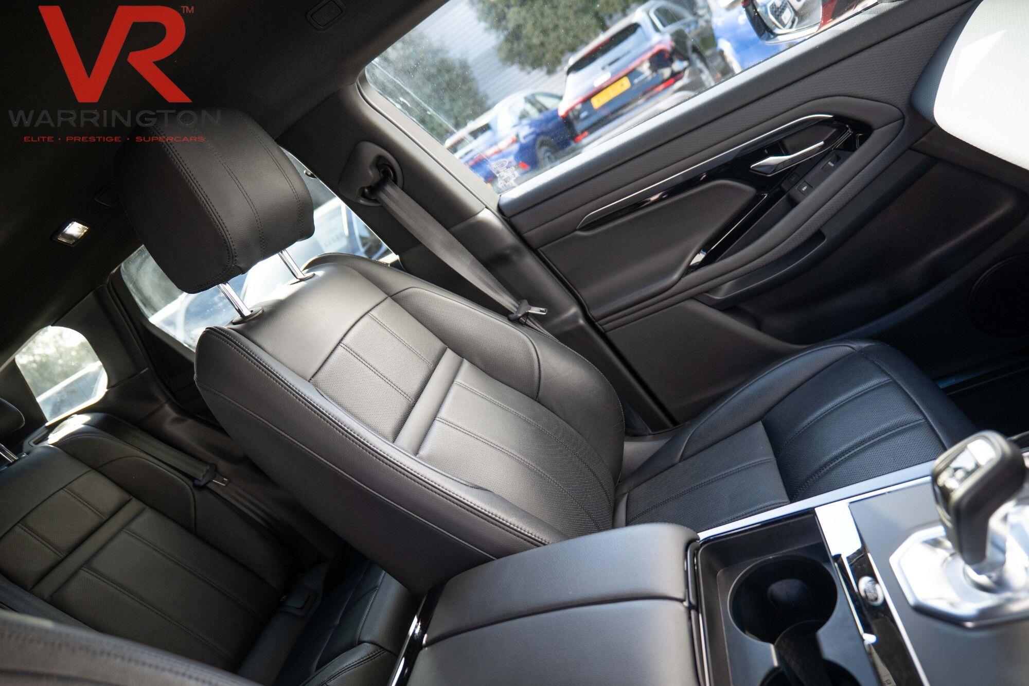 Land Rover Range Rover Evoque view 4
