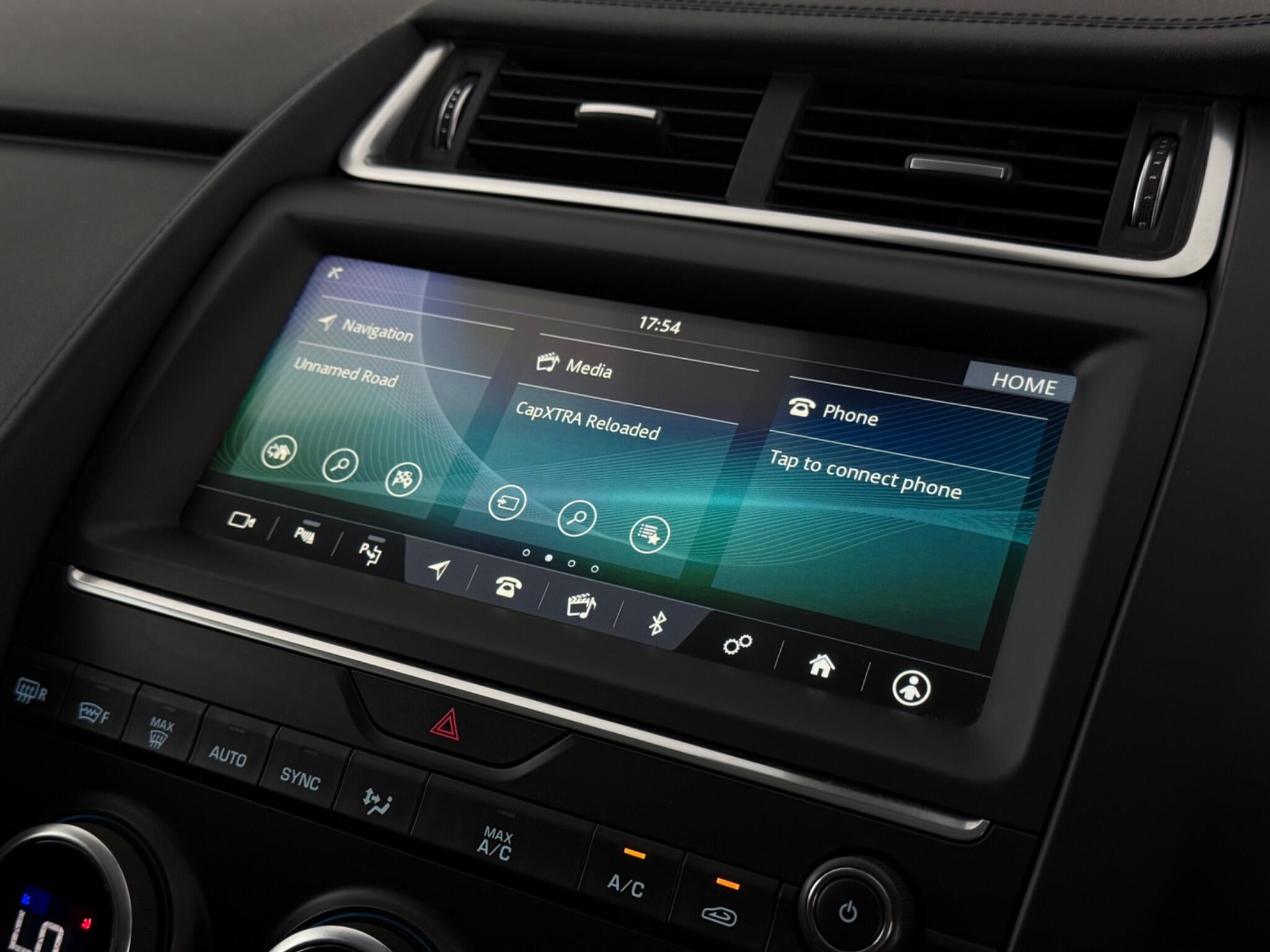 Jaguar E-Pace view 27