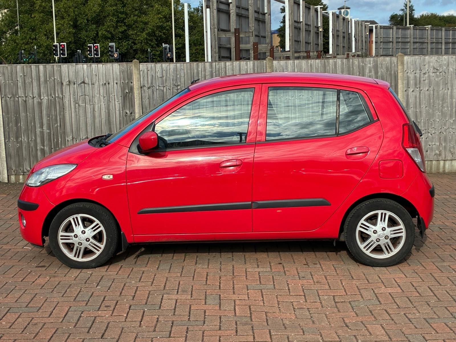 Hyundai I10 view 8