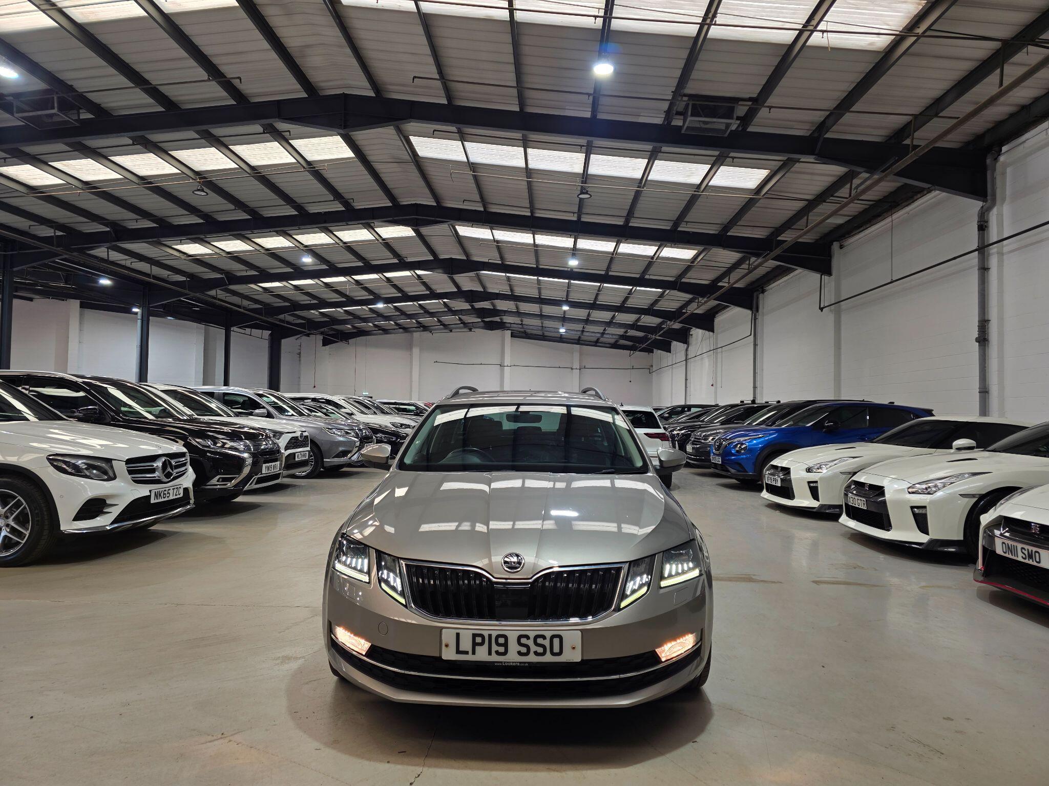 Skoda Octavia view 2