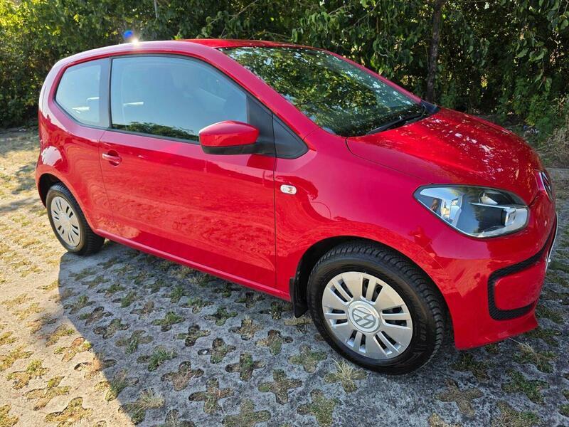 Volkswagen Up! view 19