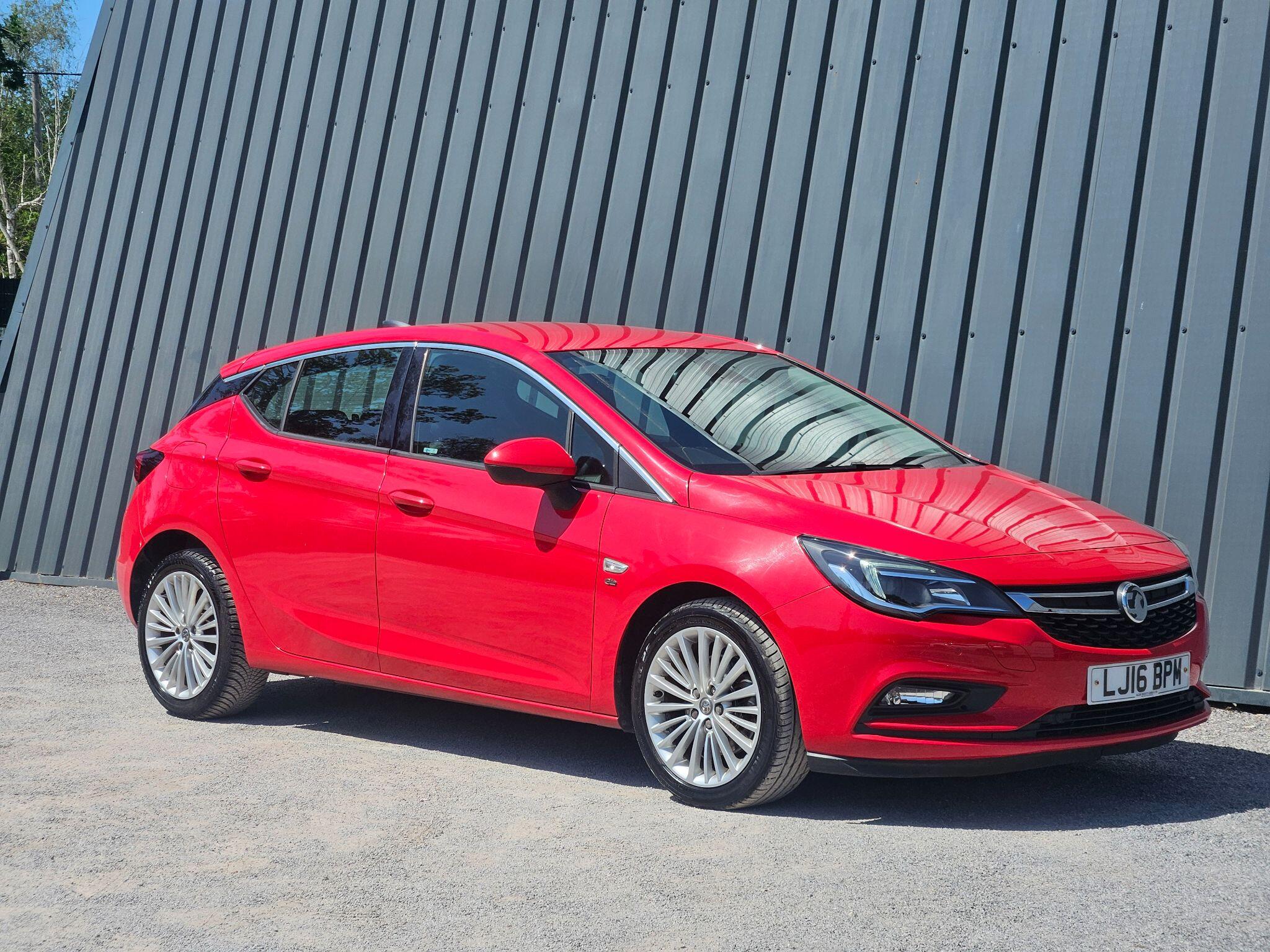 2016 Vauxhall Astra image 6