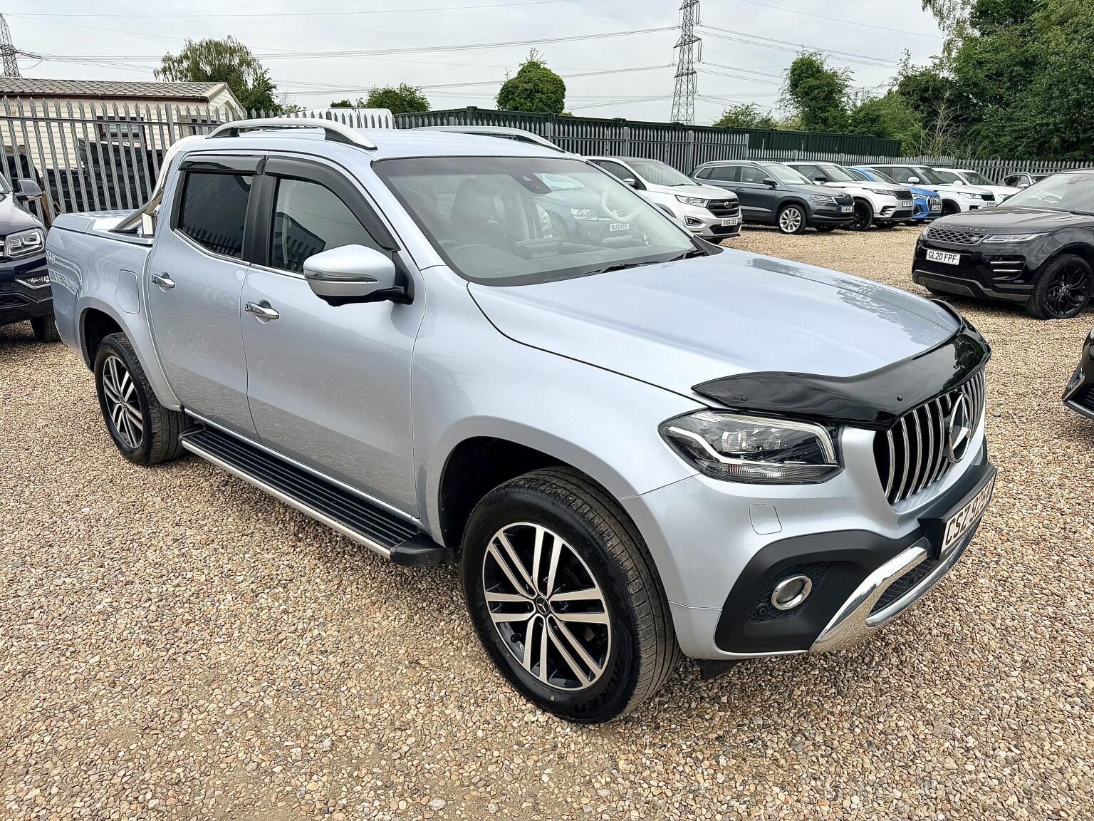 Mercedes-Benz X-Class view 12
