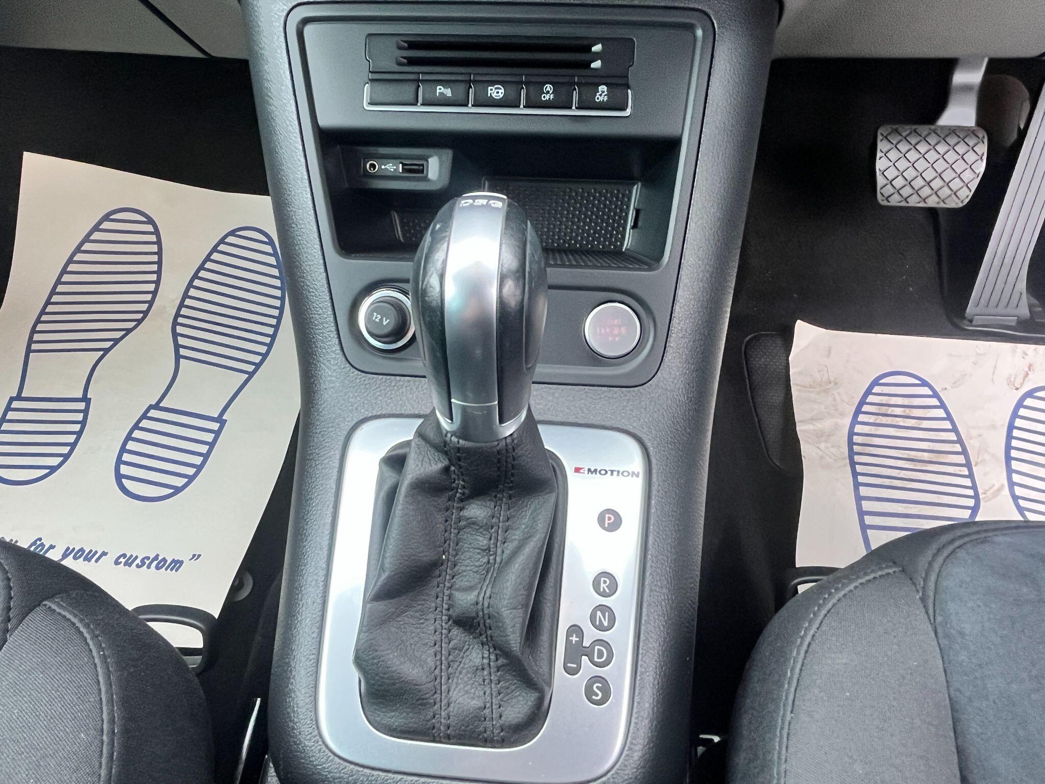 Volkswagen Tiguan view 24