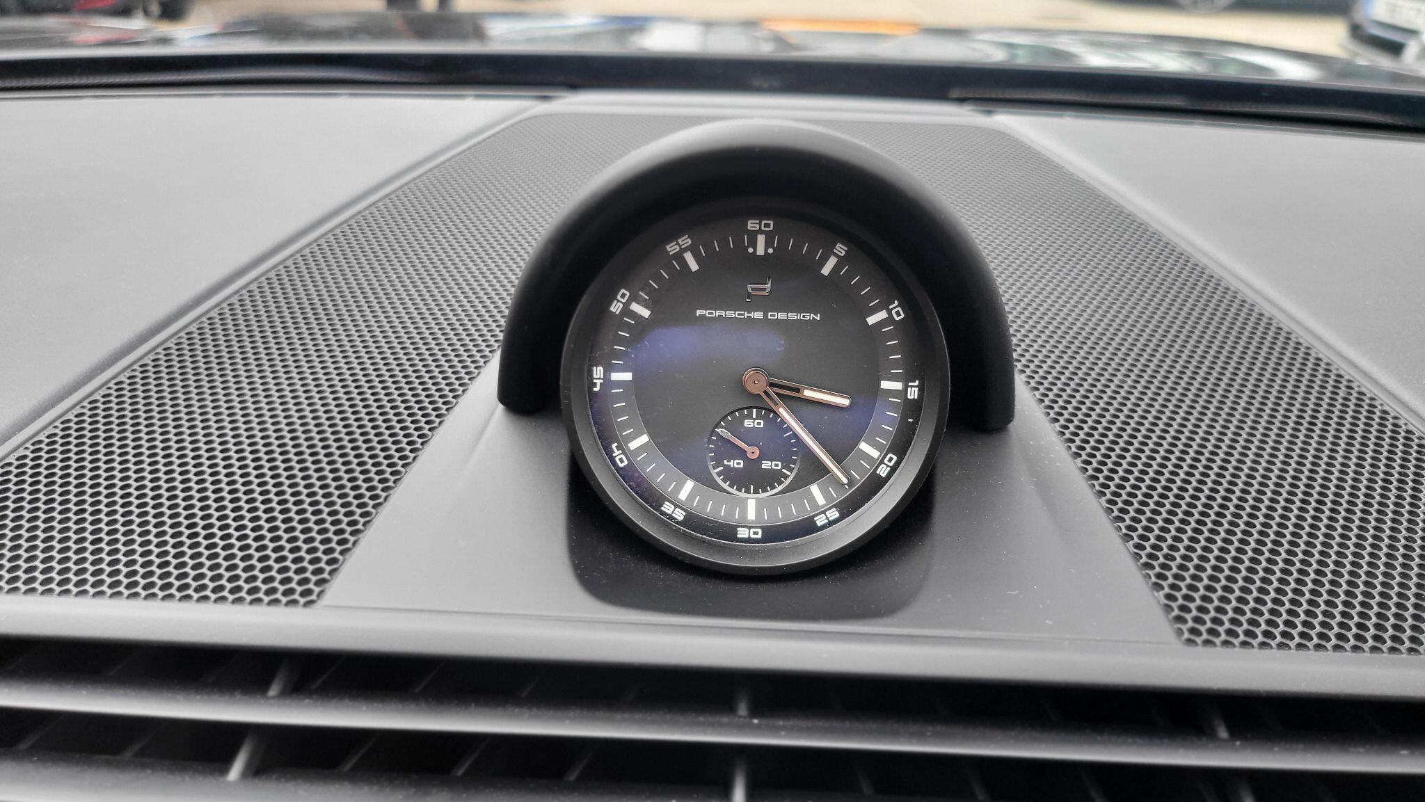 Porsche Panamera view 36