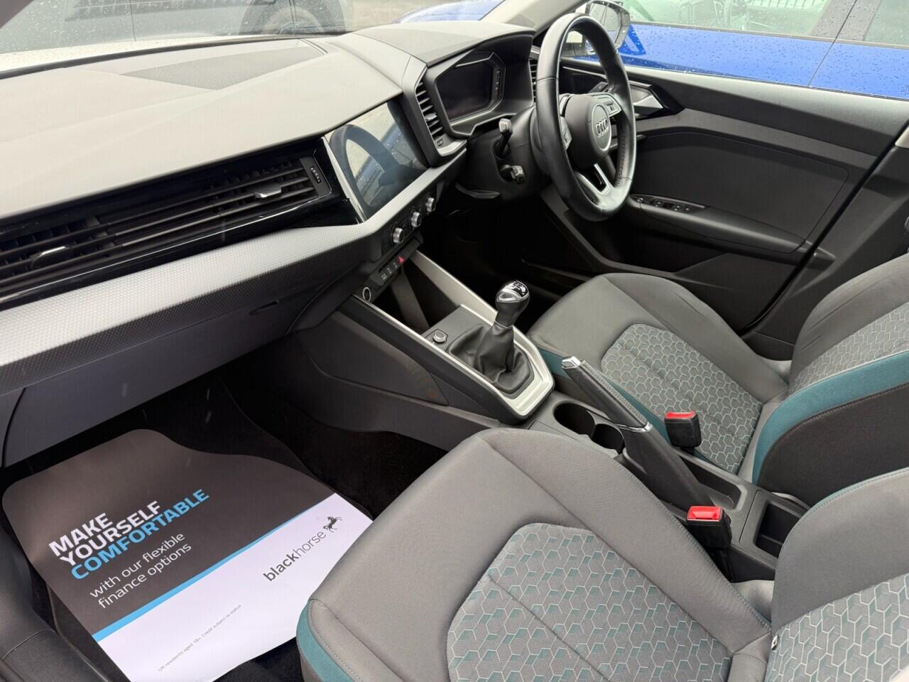 Audi A1 view 16