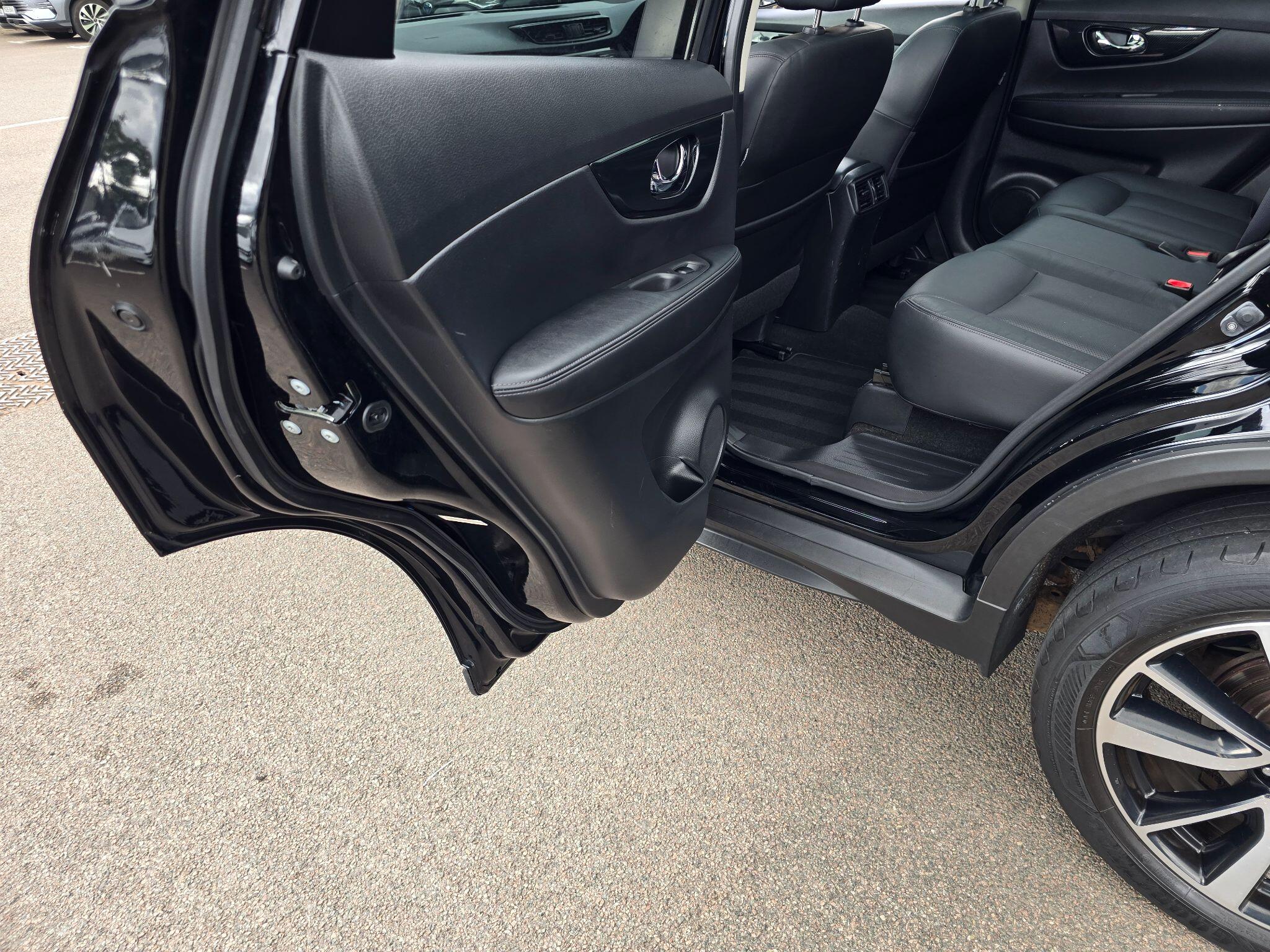 Nissan X-Trail view 56