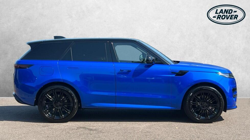 Land Rover Range Rover Sport view 5