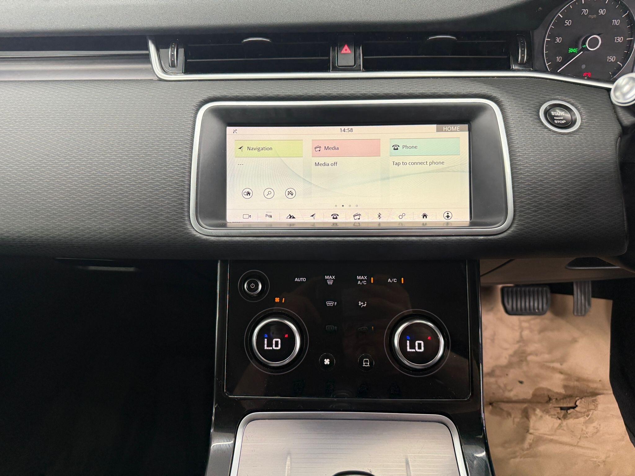 Land Rover Range Rover Evoque view 36