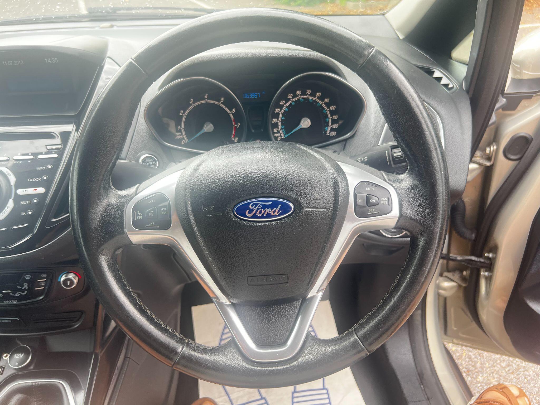Ford B-Max view 20