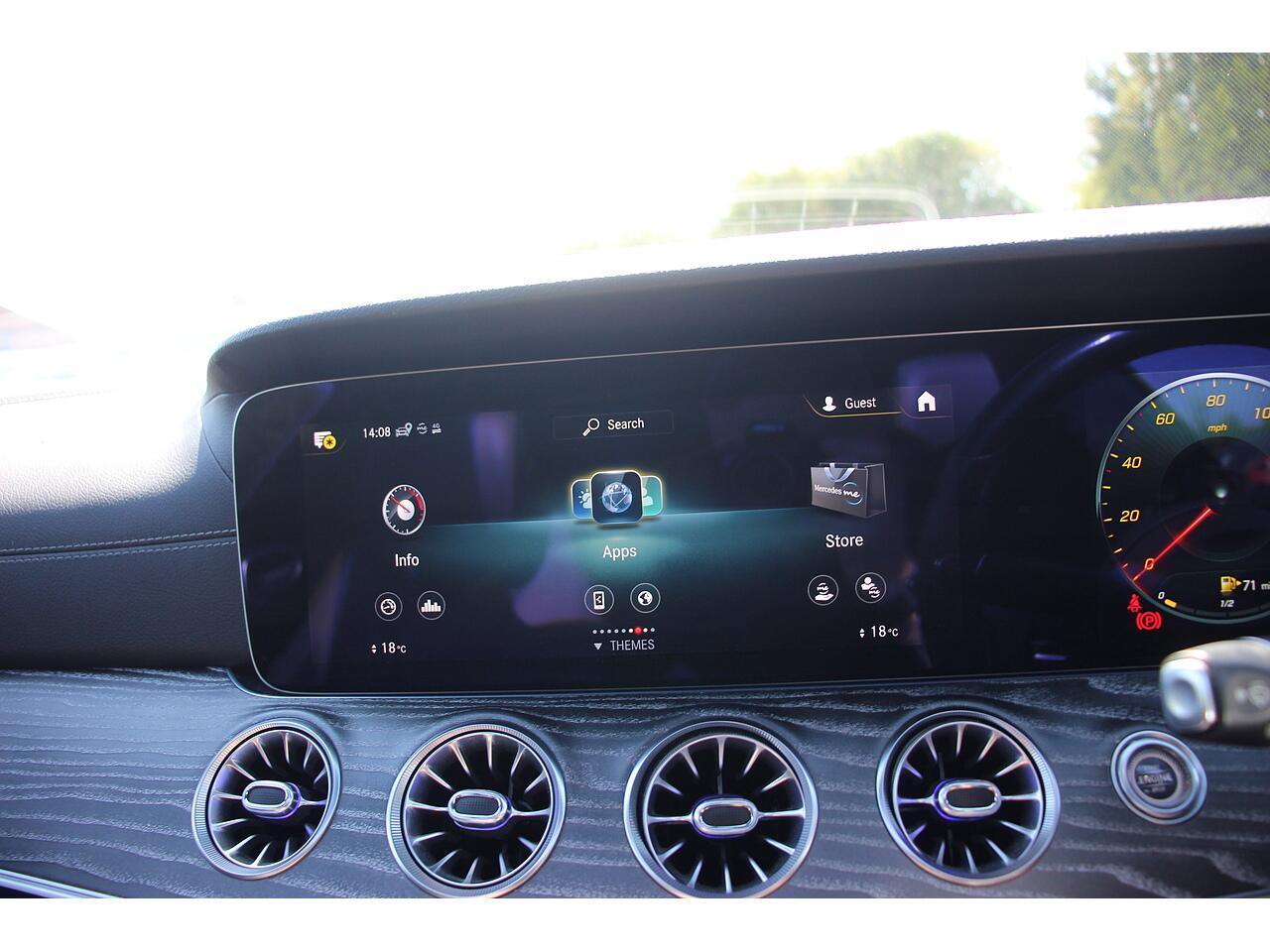 Mercedes-Benz E Class view 25